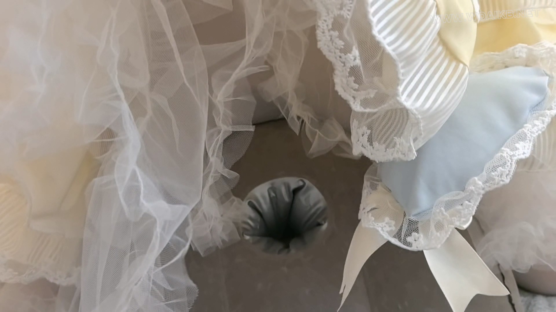暴走的小萝莉 正如恒大队所说：两位数！不过这里指的的强G次数 玩过声控P机吗？Kis... 预览图