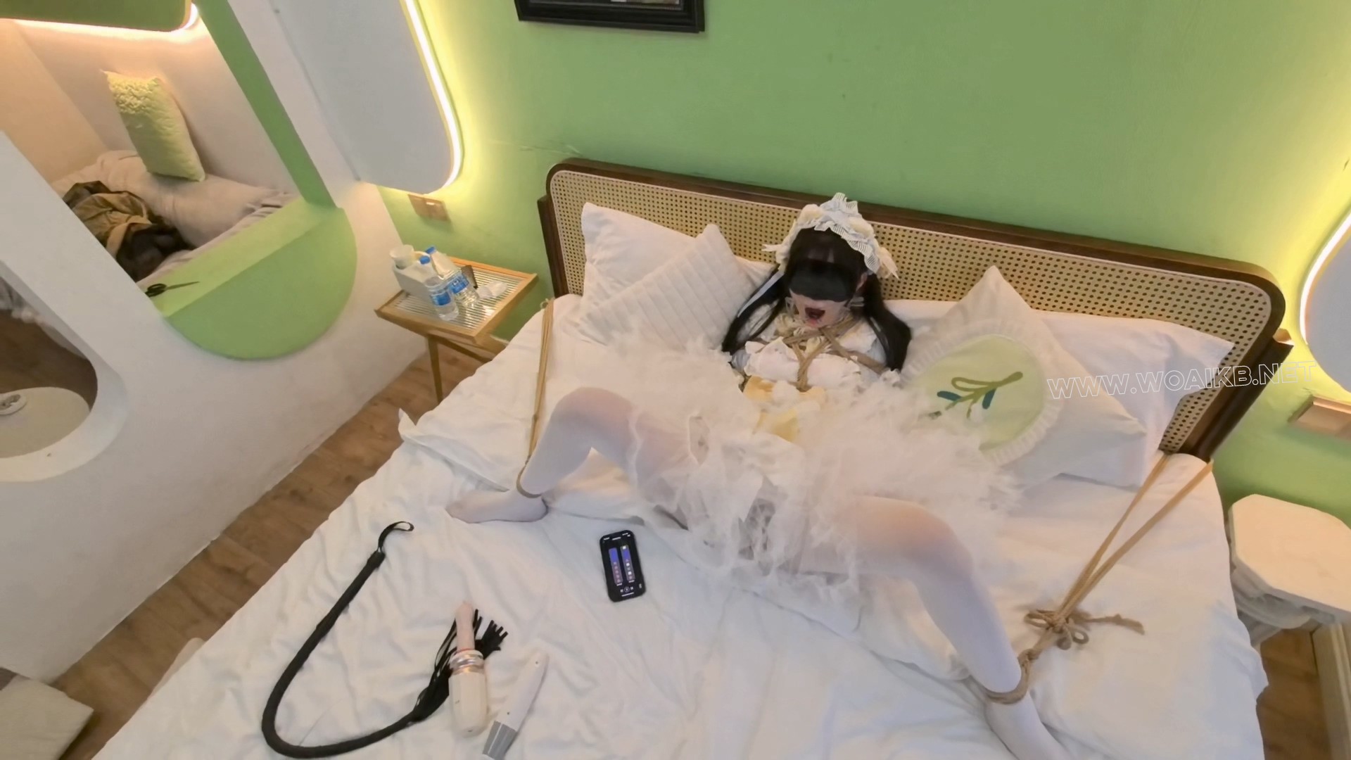 暴走的小萝莉 正如恒大队所说：两位数！不过这里指的的强G次数 玩过声控P机吗？Kis... 预览图