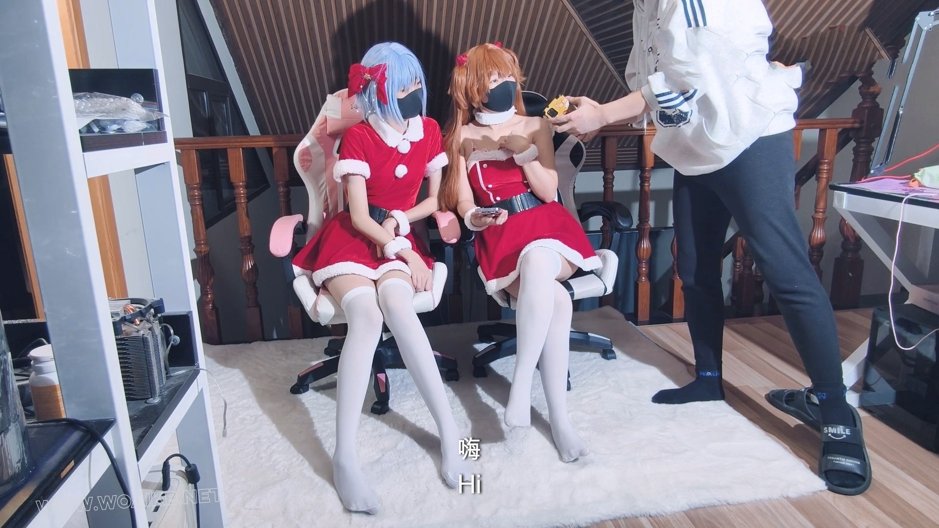 【明日香（妙妙）X绫波丽（咲希）】【剧情字幕】【猥琐摄影诱骗两名coser美女体验... 预览图