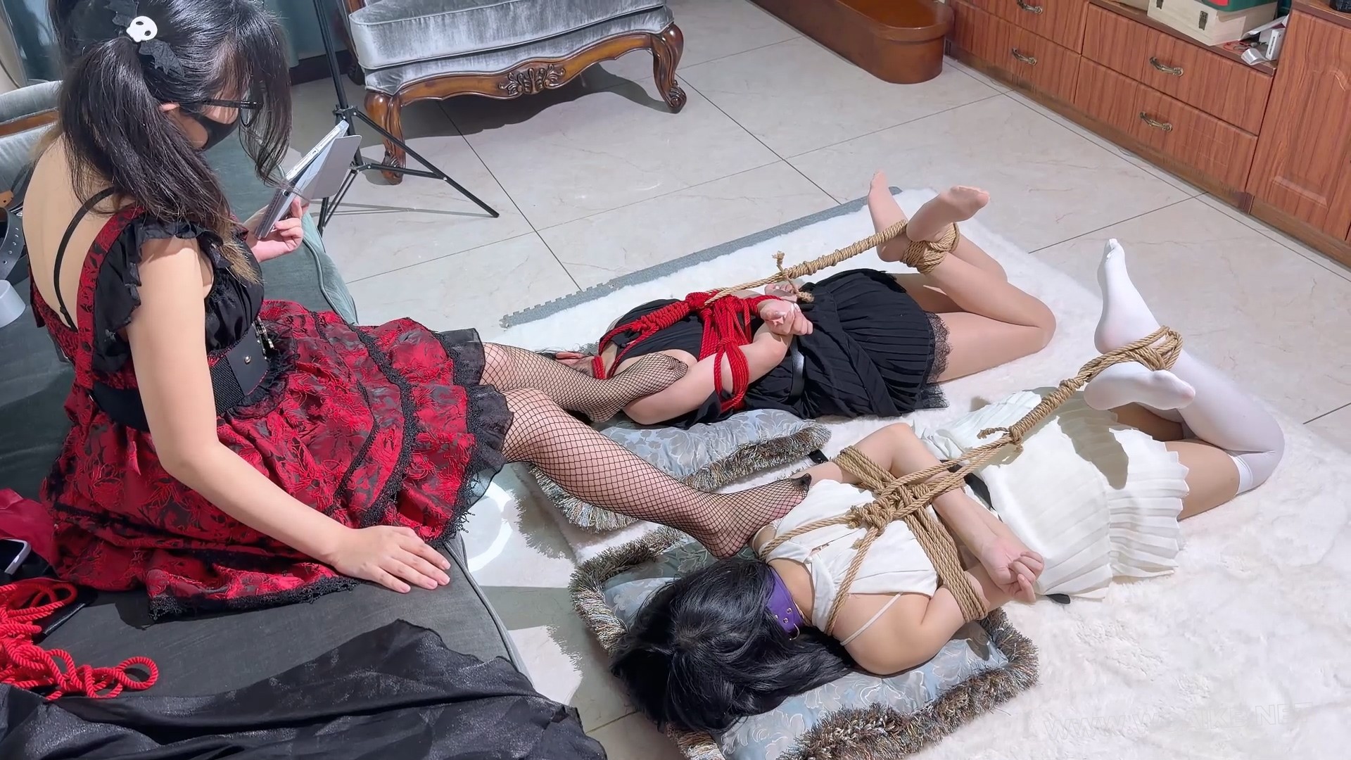 转校生雪儿勾引妙妙的男友，被绑架折磨报复，并策反妙妙跟班咲希试图逃跑，被发现... 预览图