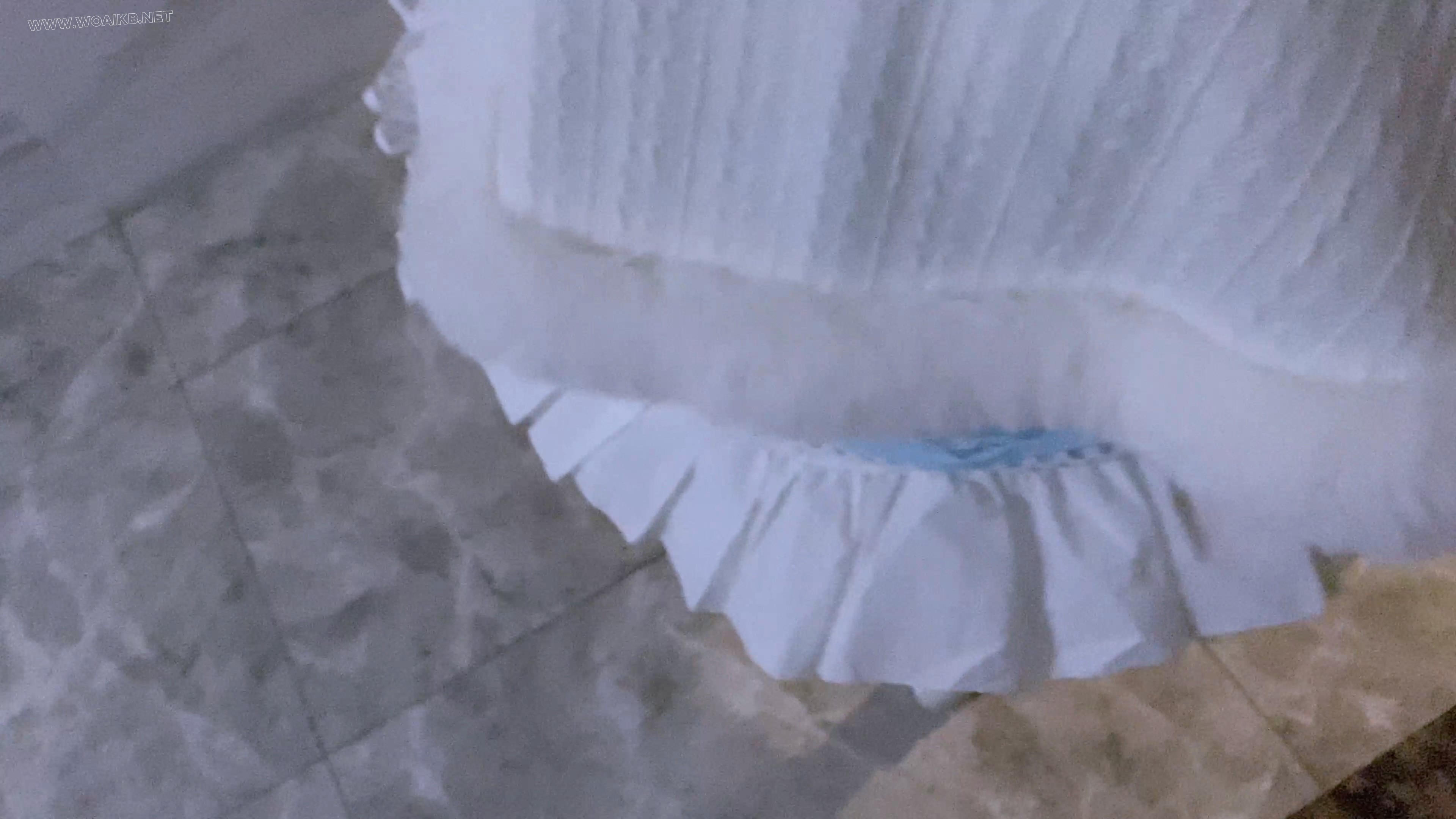 《吃鱼的喵》-特别篇4K-lo娘小蛋糕被k9人形犬爬行+项圈链子+马具口球+直臂+挂勃踮... 预览图
