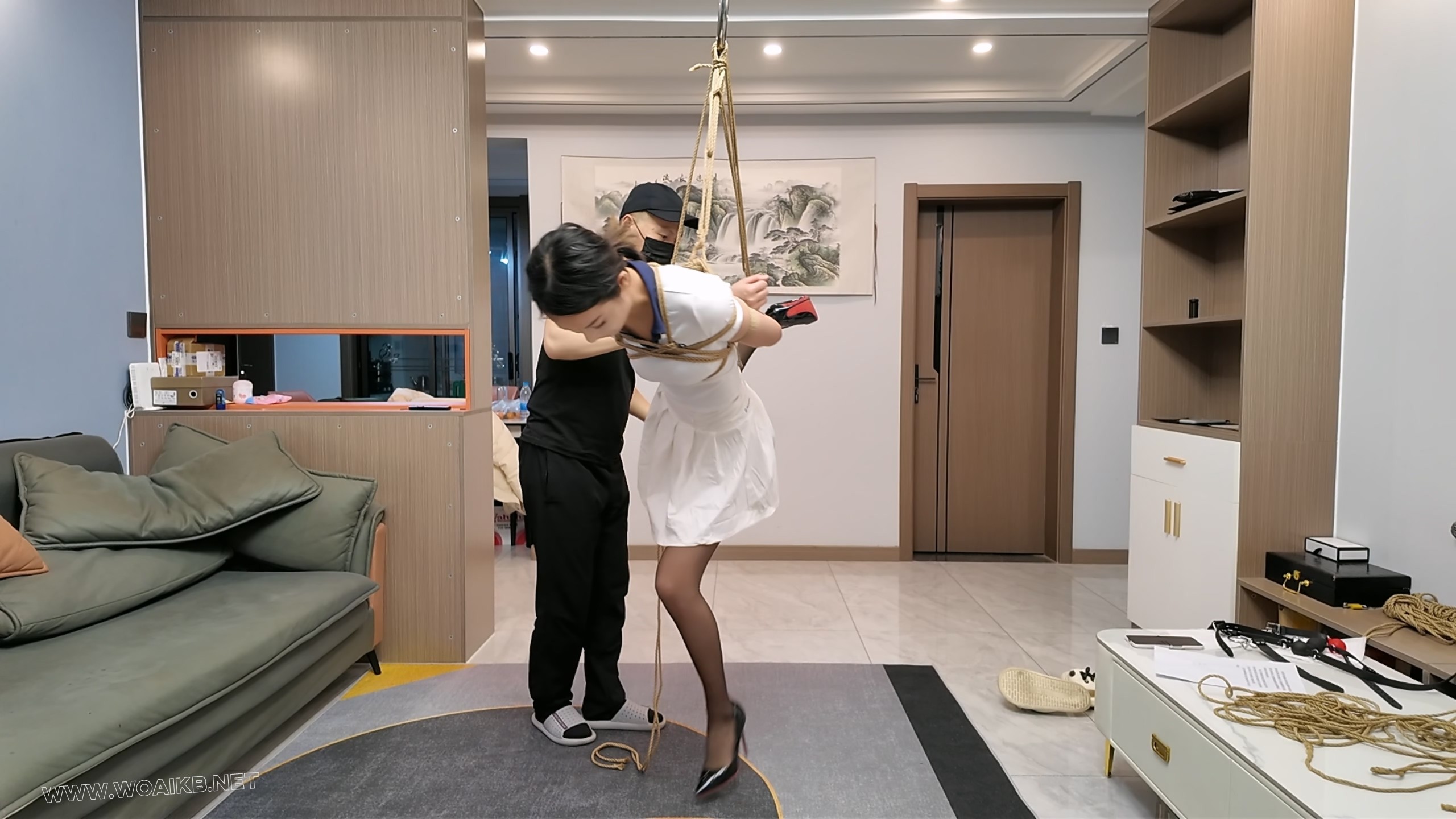 定拍晓倩单腿吊 预览图