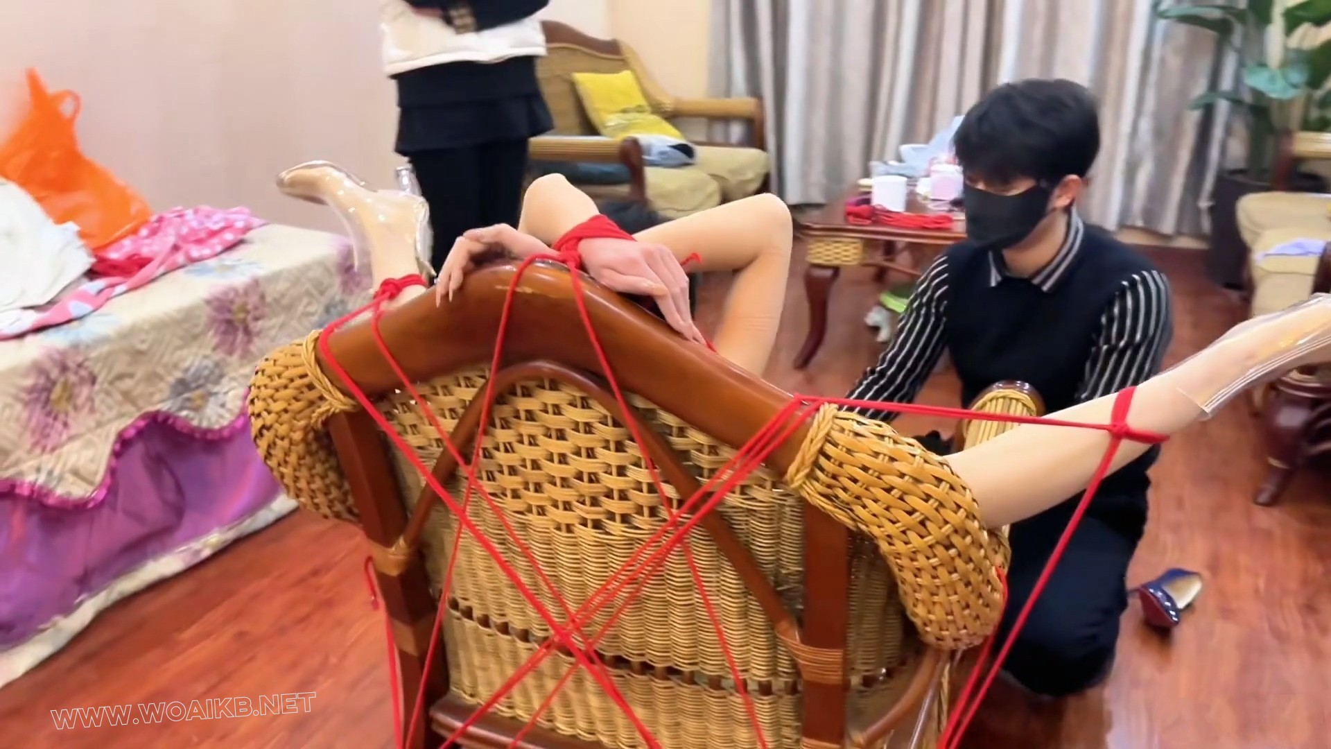 被玩咖选中的女孩 预览图