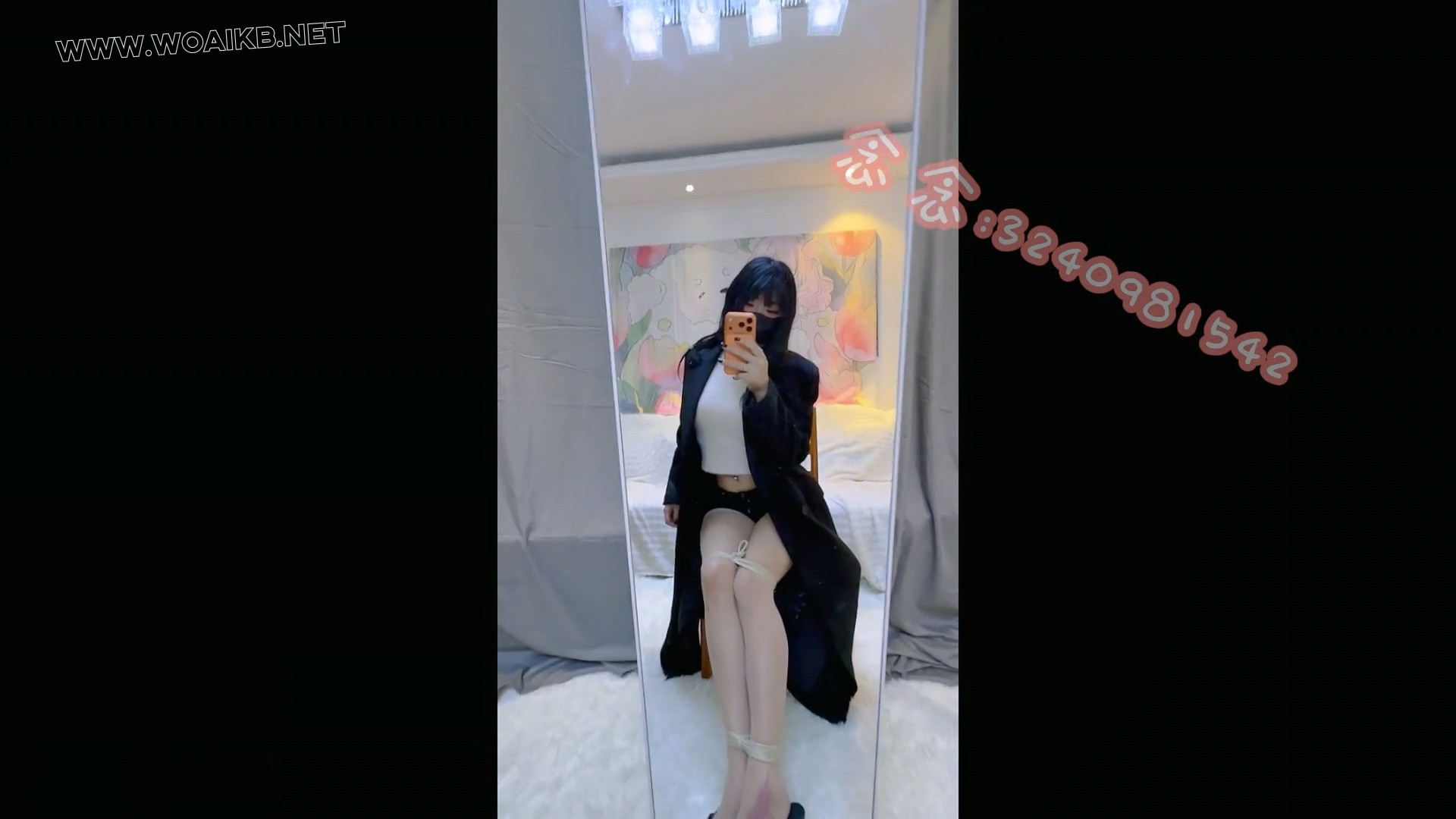 【念念】对镜自拍自缚+zdb自娱自乐 圣诞优惠开始啦~ 预览图