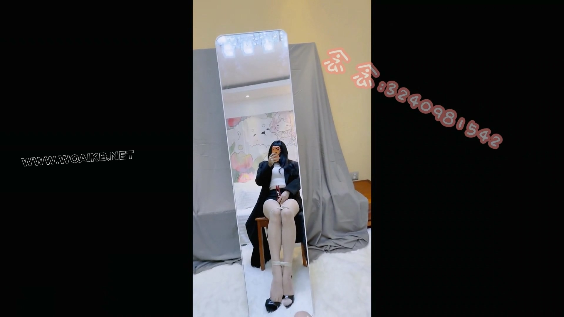 【念念】对镜自拍自缚+zdb自娱自乐 圣诞优惠开始啦~ 预览图