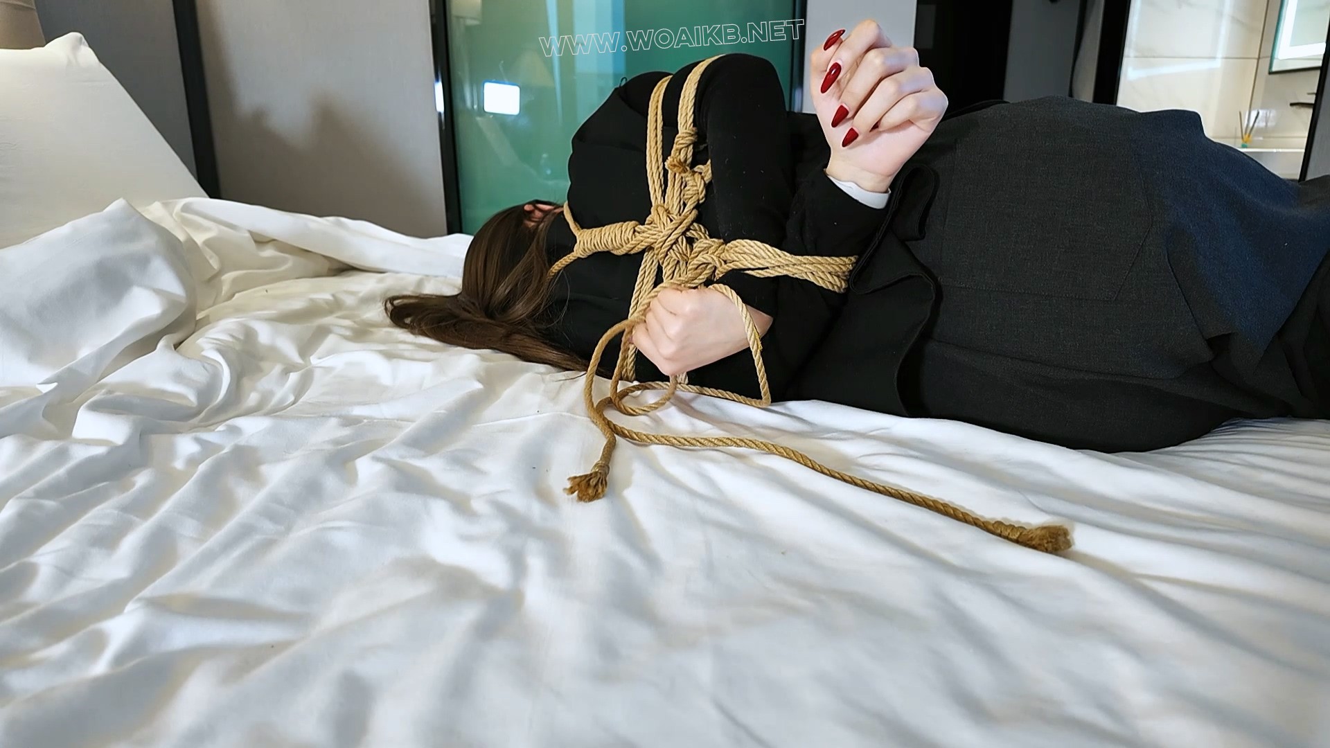留学生小美女菲菲捆绑放置tk 预览图