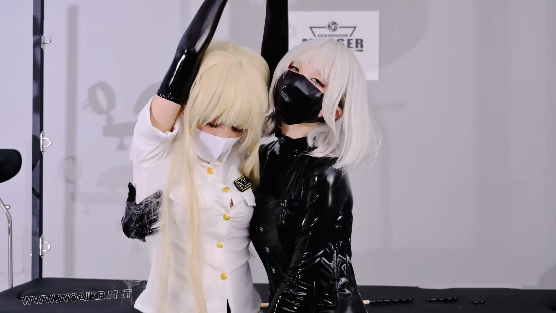 【惩戒学院] 女景的百合调教 剧情片 中文对白百合调教 胶衣 女景 极限压迫 强高 踩... 预览图