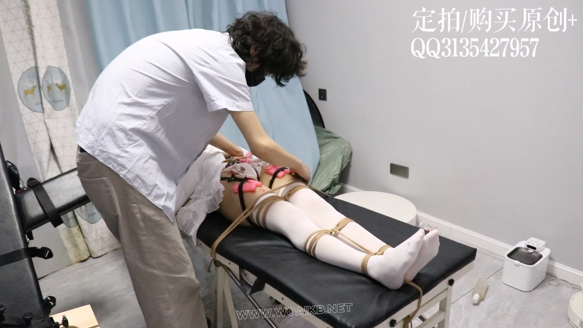 足底志愿：少女主动体验足底彻底挠痒开发！没有后悔药，全程超涩气！超多粉蛋全身T... 预览图