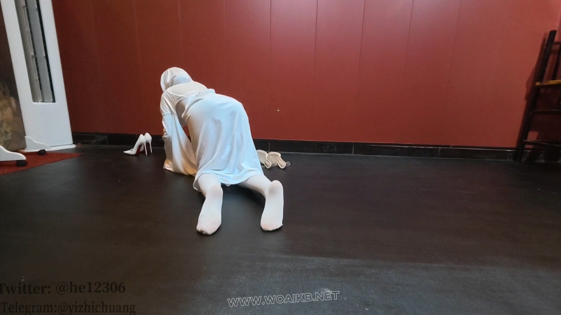 幽灵娘误闯神秘教室，在调教下竟变成了恶魔的奴仆？！ （汤圆小羊）《幽灵VS恶魔》... 预览图
