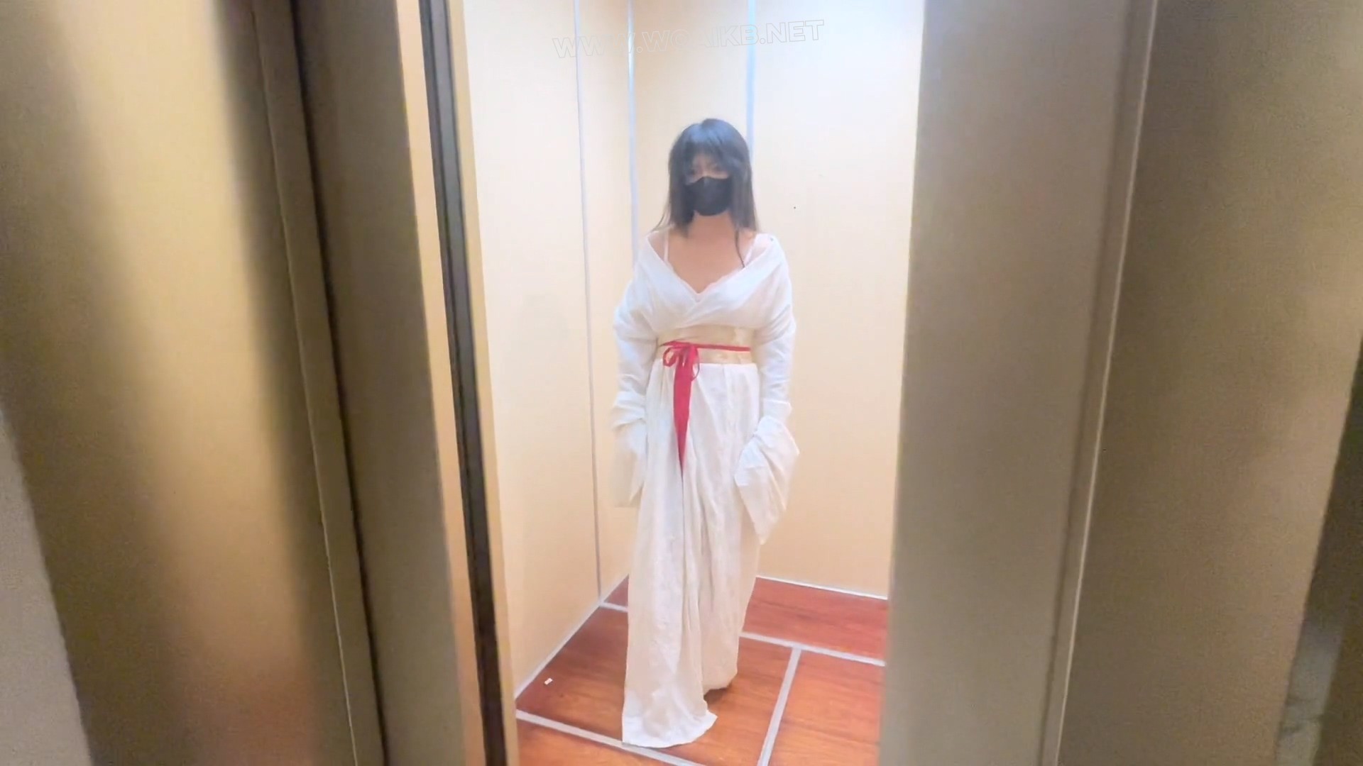 桃花战国袍汉服惨遭圈养奴隶羞辱上 封面图
