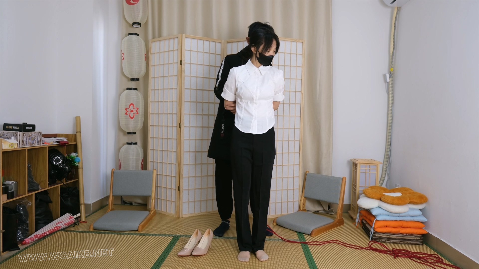 客户定拍小九驷马缚挠痒训练 预览图
