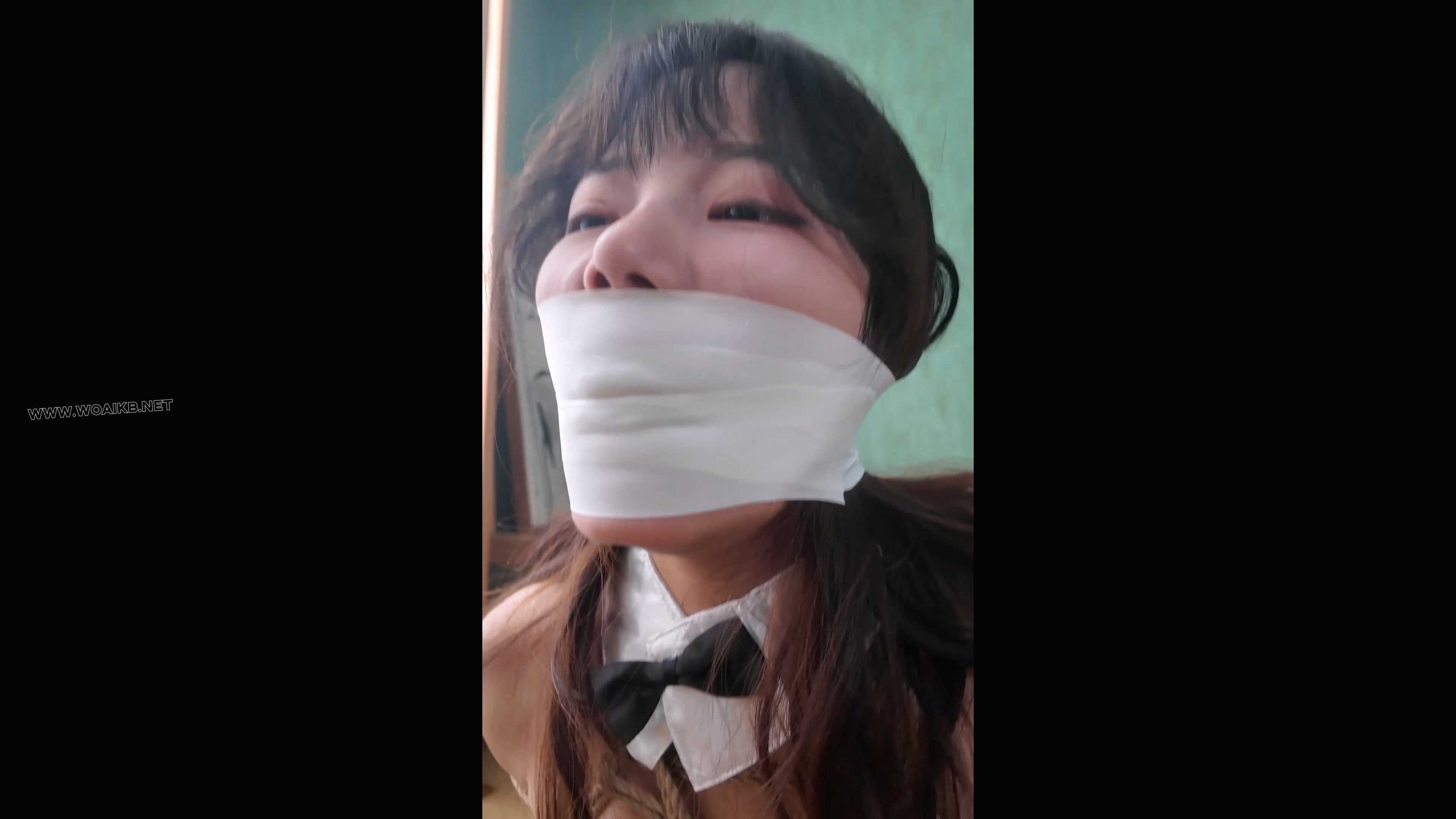 绑架美胸少女，清凉乳贴丁字裤，第一人称拍打震动 预览图