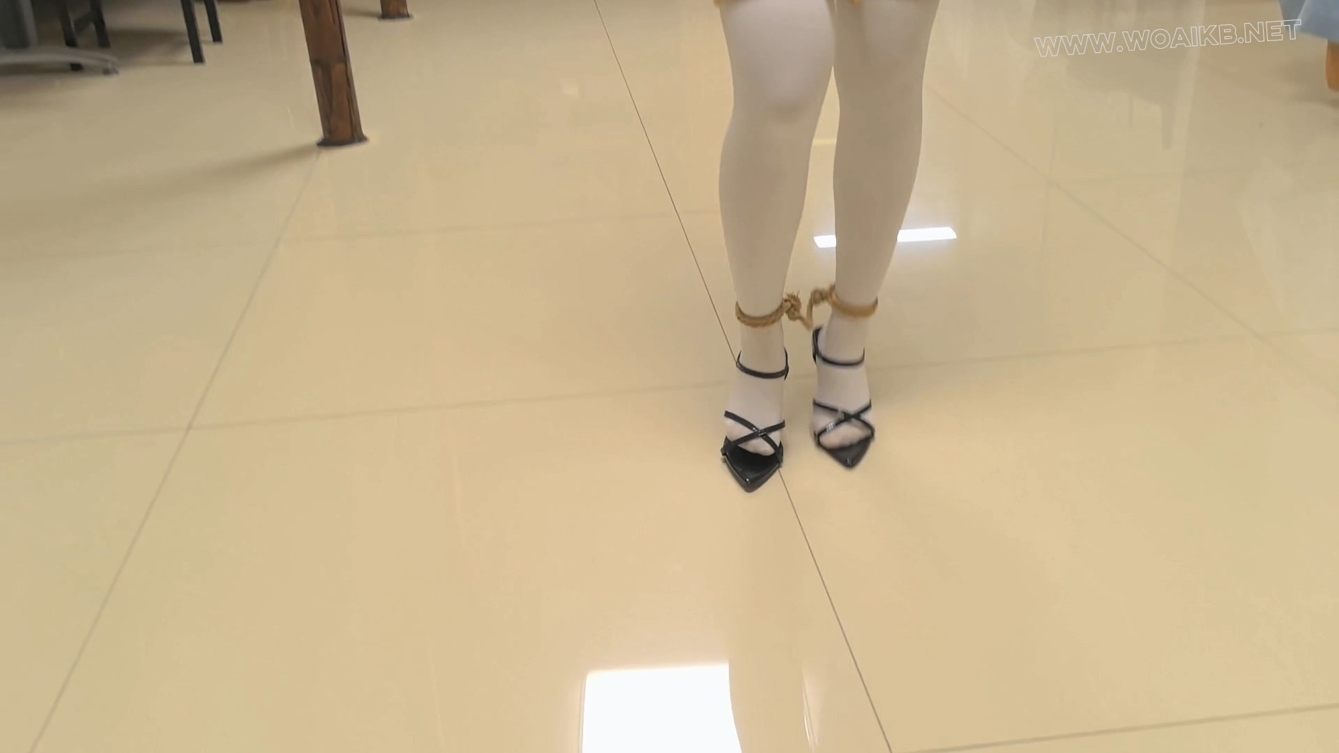 18岁高中舞蹈女生高沈氏犯下杀夫罪后五花大绑游街，挠脚心，最后被处以极刑 预览图