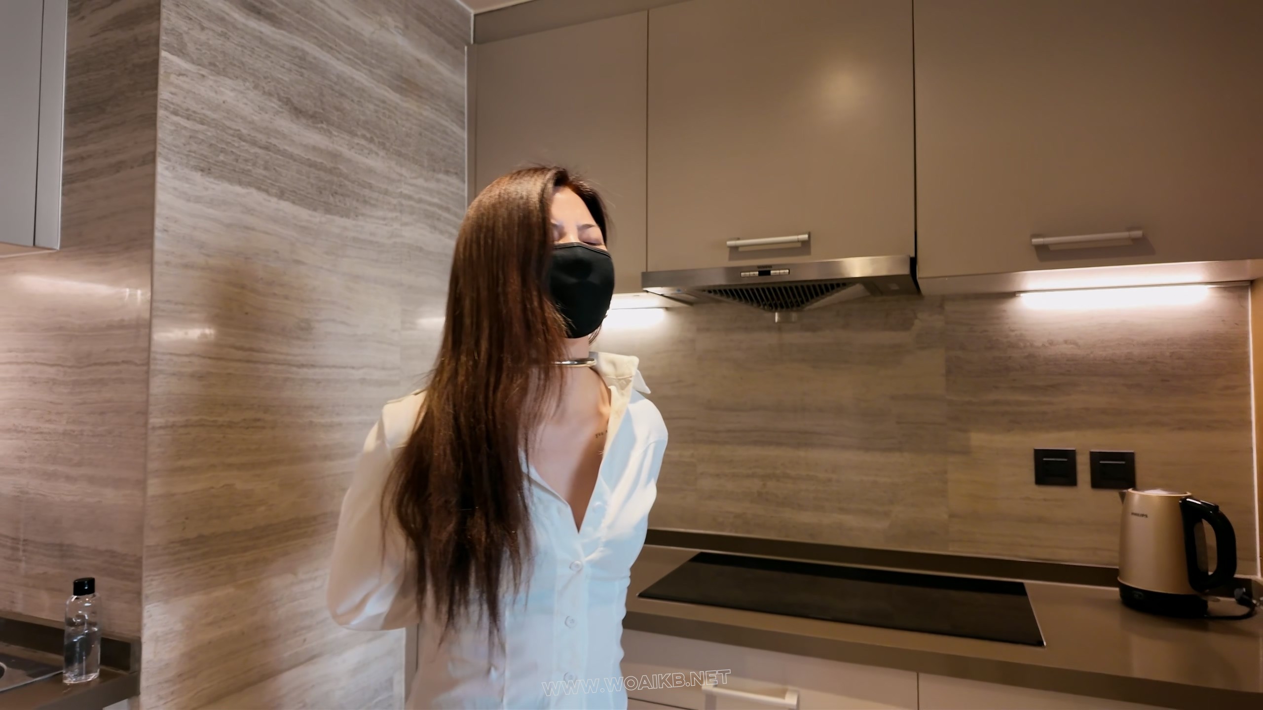 《人妻惩戒所》桃夭夭篇（上集） 预览图