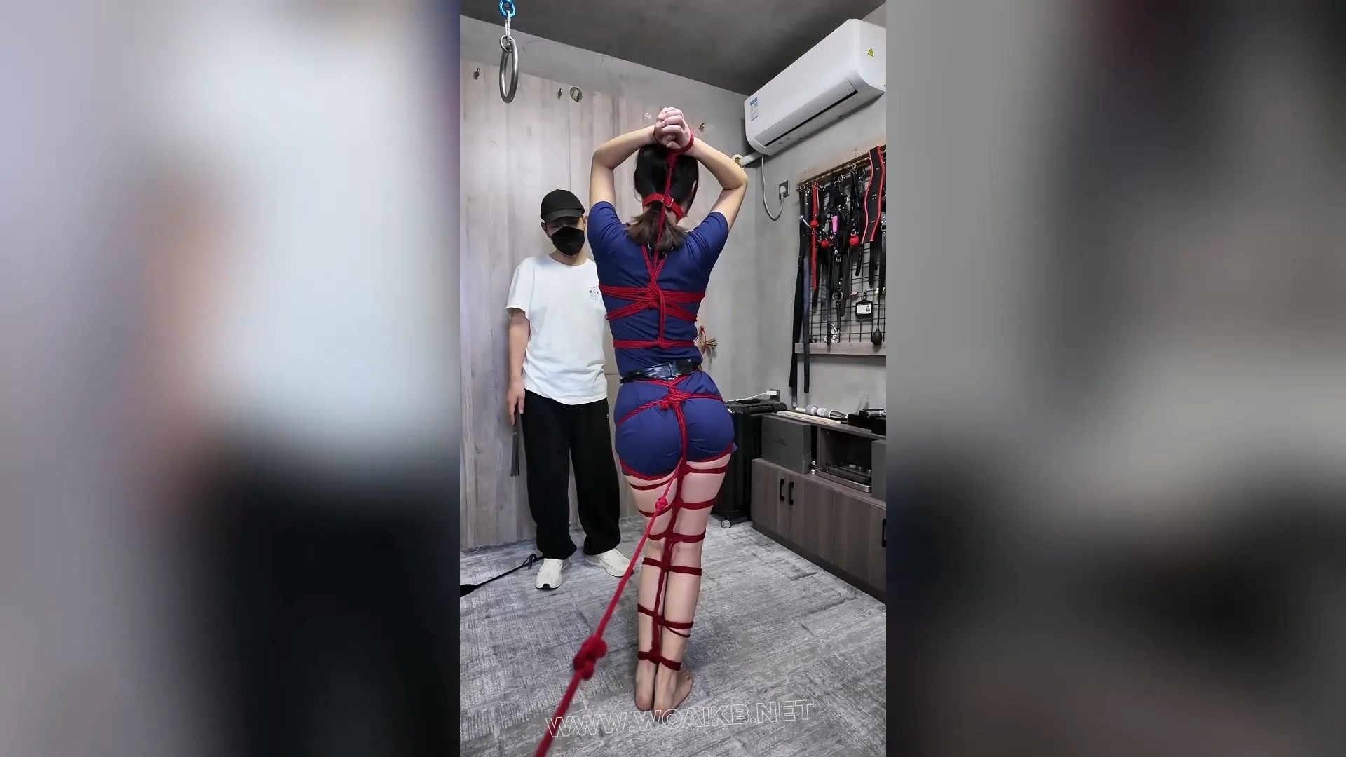 女搜查官木马走绳倒掉受辱 制服诱惑 木马受辱 口球加持 捆绑拷问 走绳虐茵 倒吊受刑 预览图