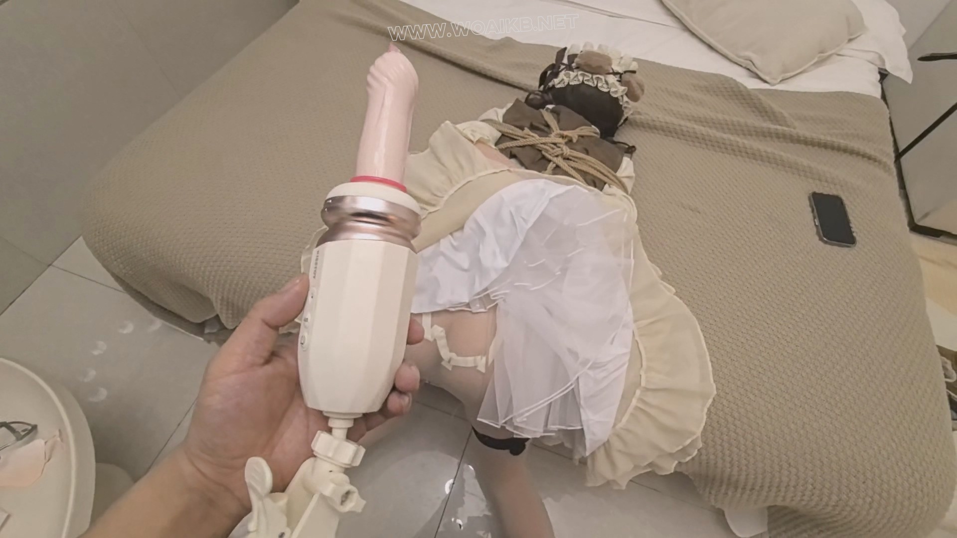 ◤暴走的小萝莉◢ 瞧把我M调成什么骚样了 内裤堵嘴封嘴 波波贝 电击器户外羞耻强高 封面图
