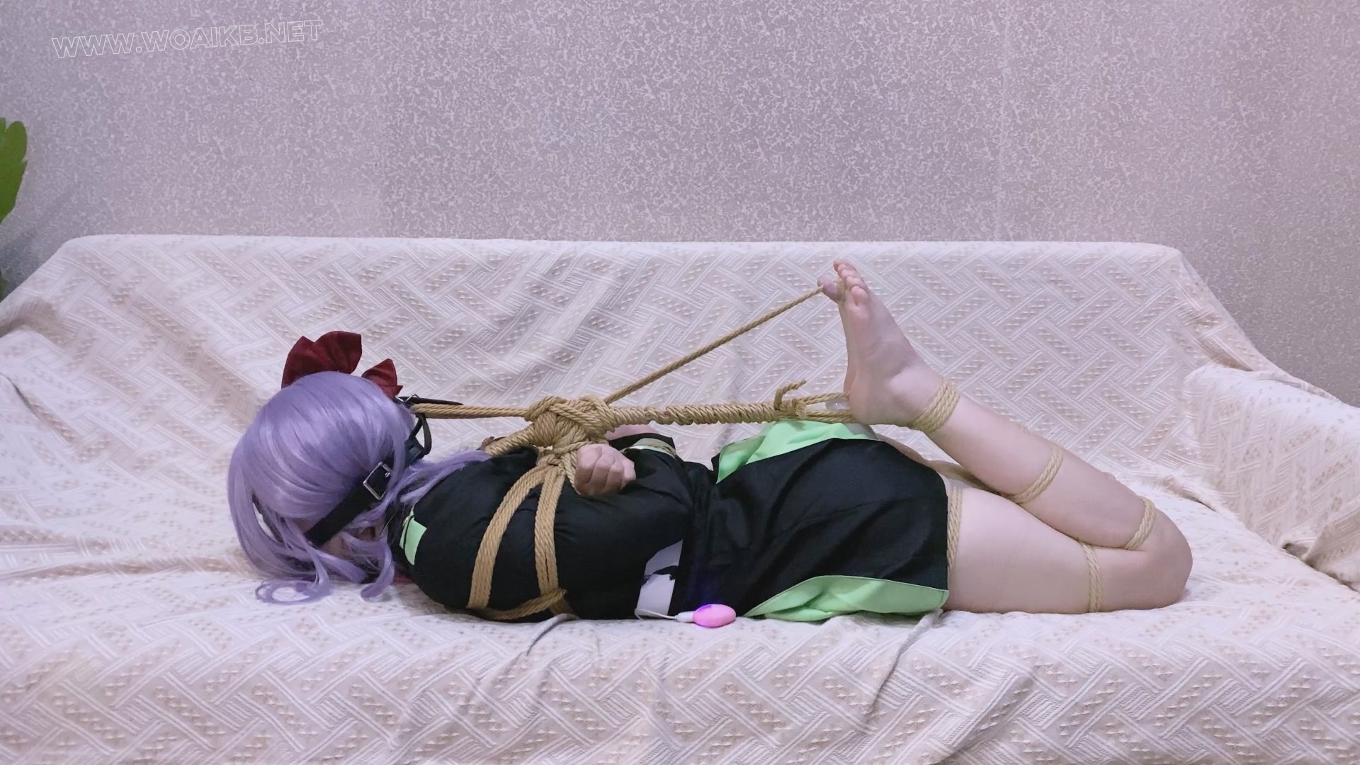 《二次元少女系》-客户定拍-第七集-柊筱娅cos+日式紧缚+胸缚+蛇缚并腿捆+紧缚驷马+... 预览图