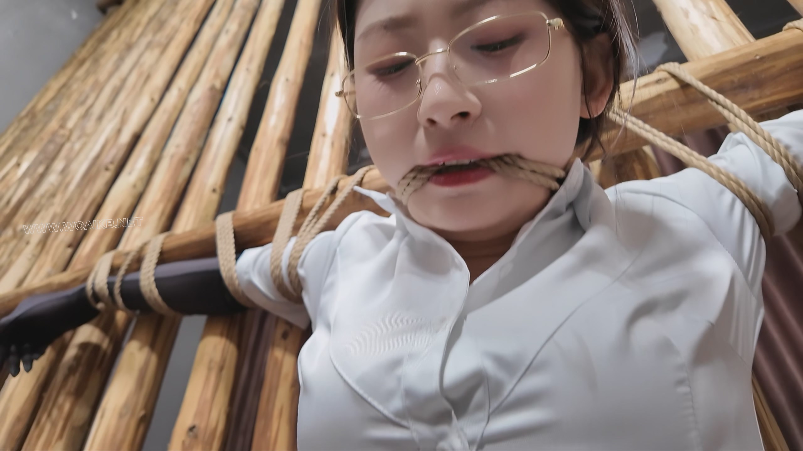 定拍闺蜜之恋之晓琴 预览图