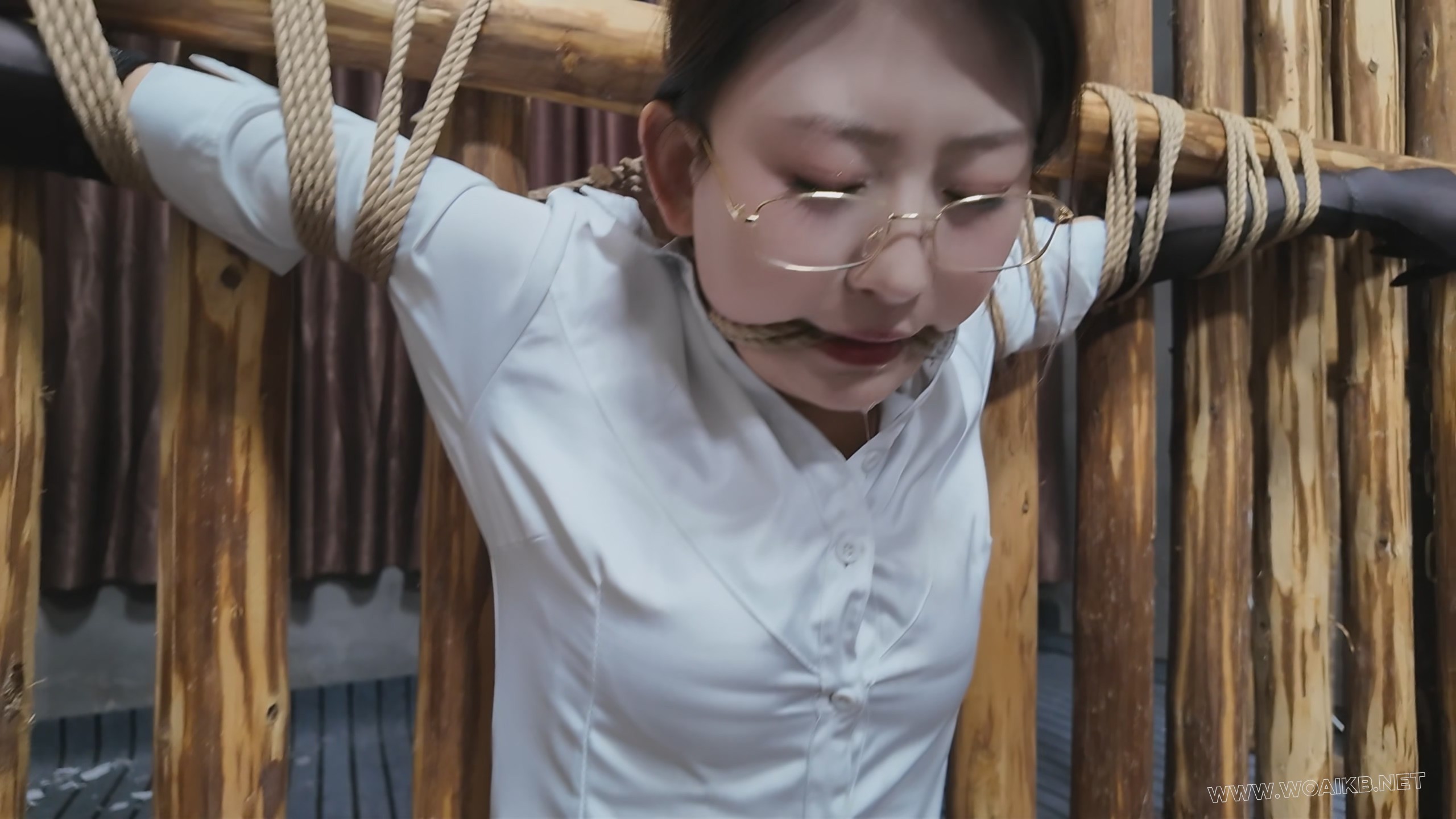 定拍闺蜜之恋之晓琴 预览图