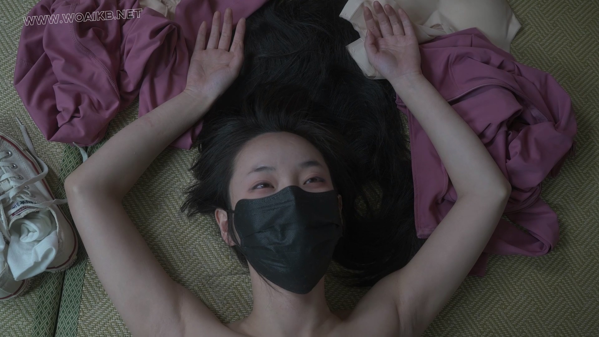 嗷嗷瑜伽服暴虐双乳！两套服装两次玩虐，双重享受！爽玩片！ 预览图