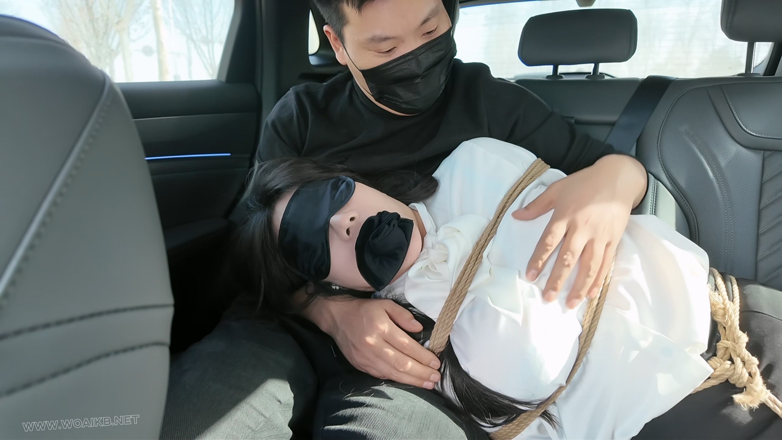 《办公室惊魂》少妇地库遭遇劫难第二集 预览图