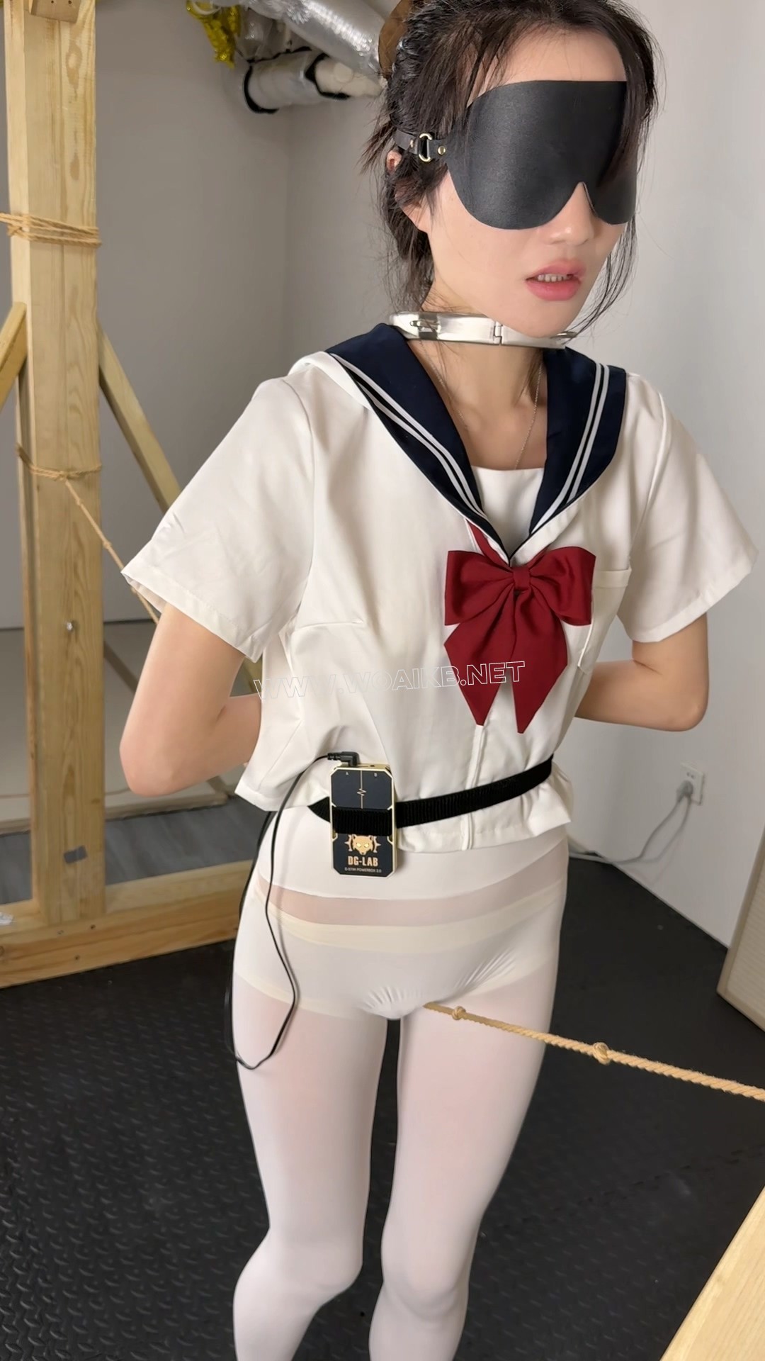 《芭蕾鞋垫脚定时电击调教145》 预览图