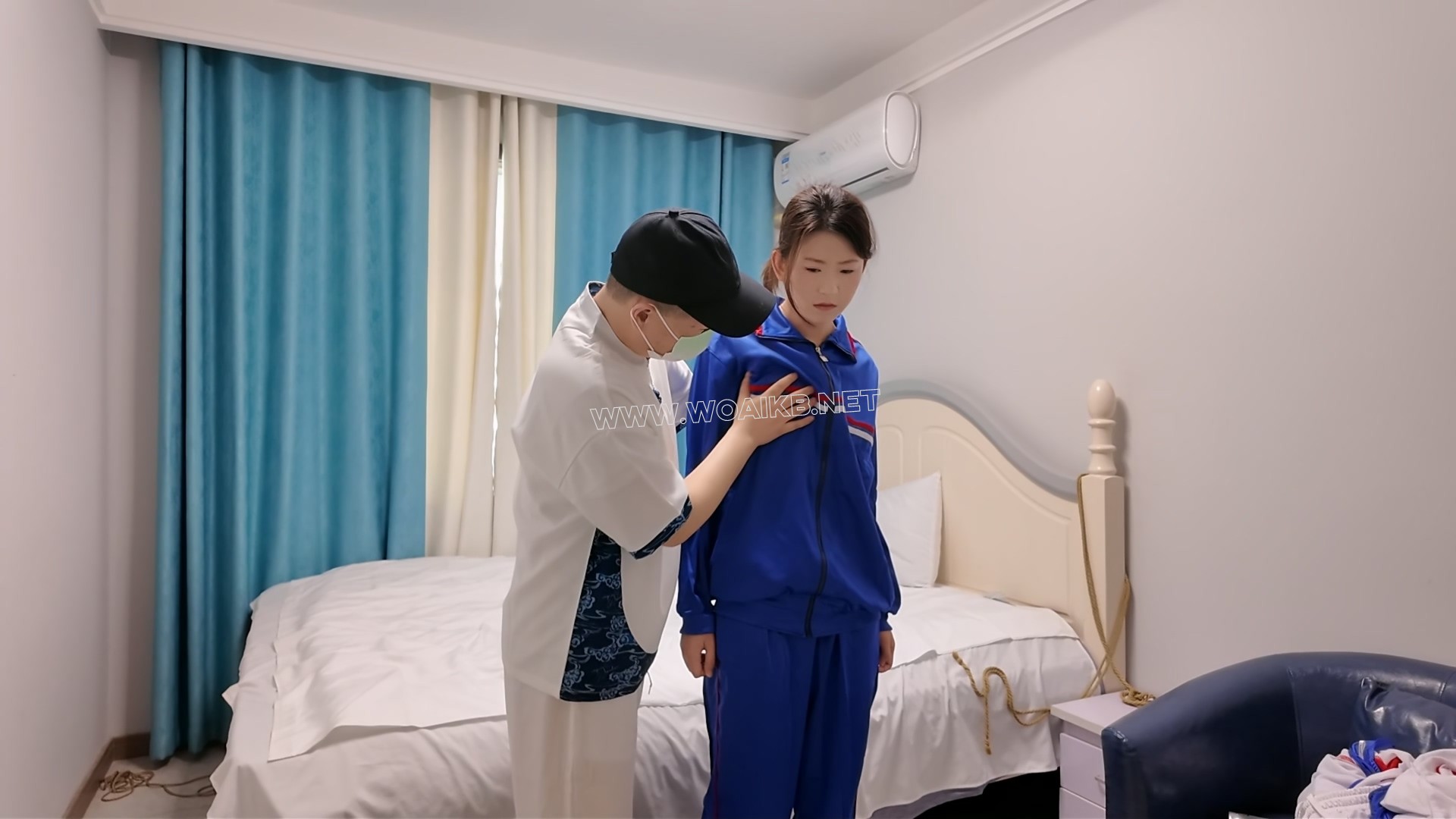 免费按摩陷阱之晓琴 预览图
