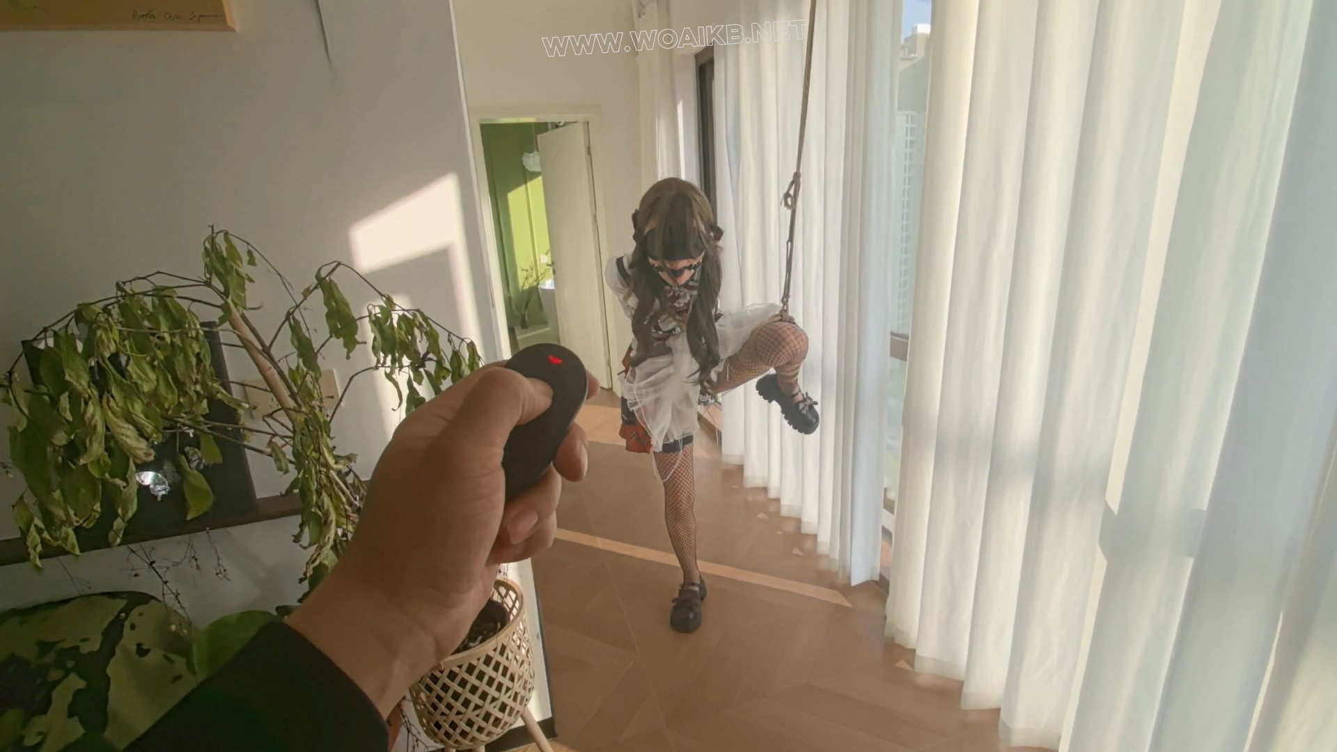 ◤暴走的小萝莉◢你以为她那么傻不会说安全词吗？说安全词的前提是那得有安全词，... 预览图