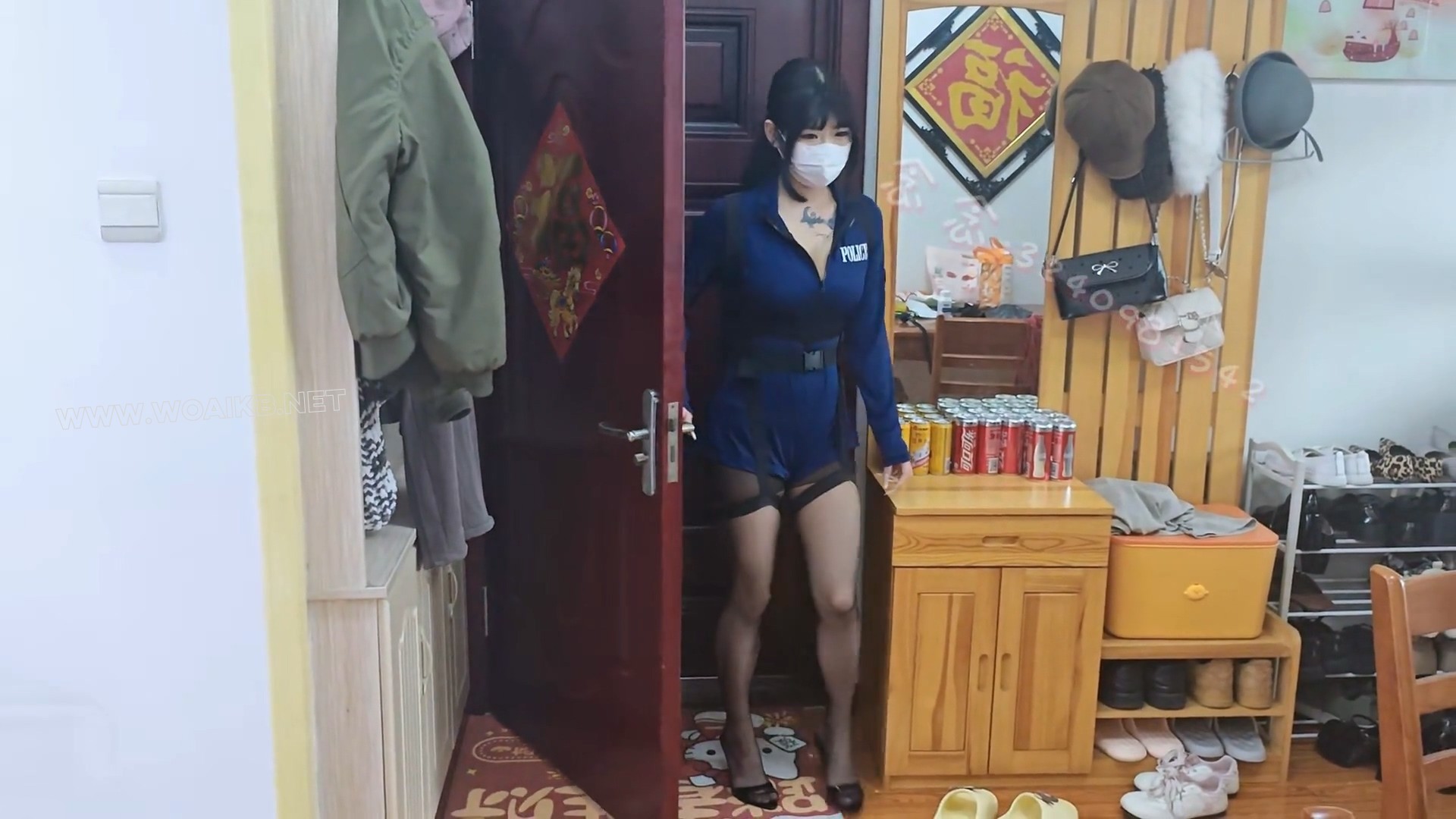 【念念】遇难的女jing念念 震动棒强制 口球堵嘴 撕丝袜挠痒 封面图