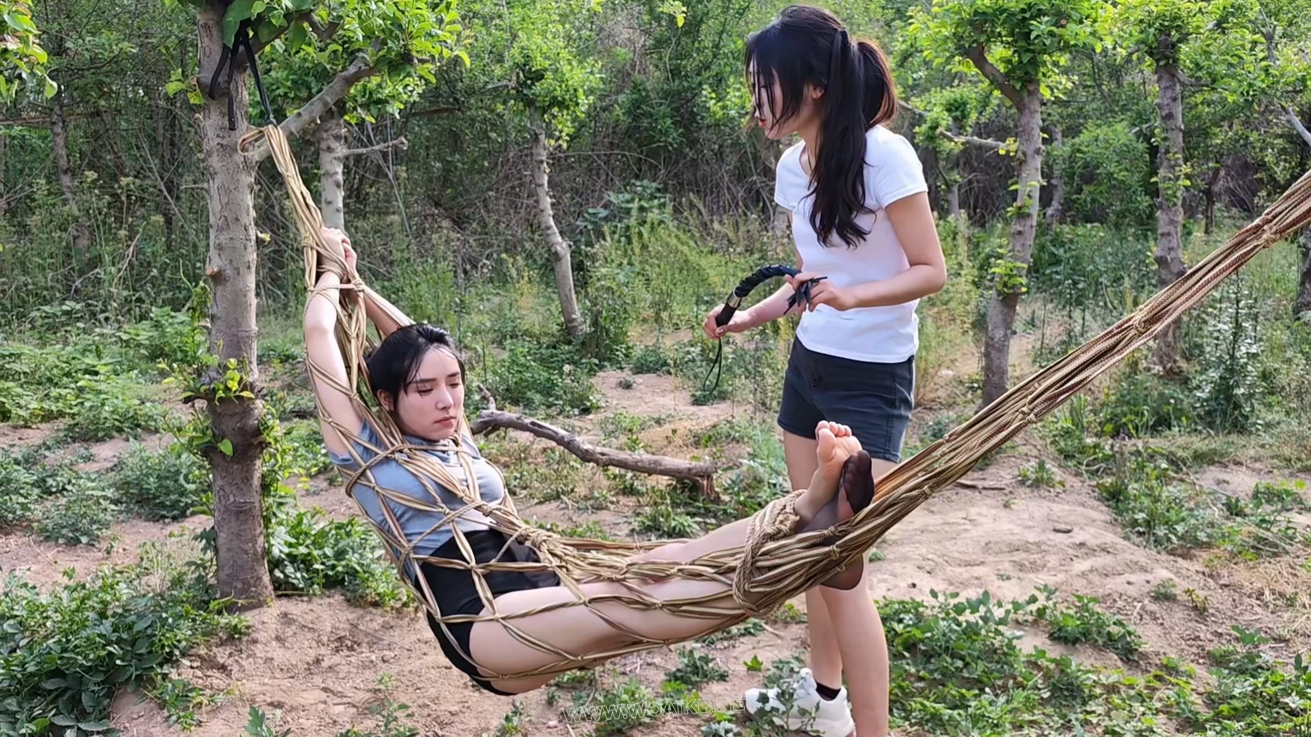 女斗三 预览图