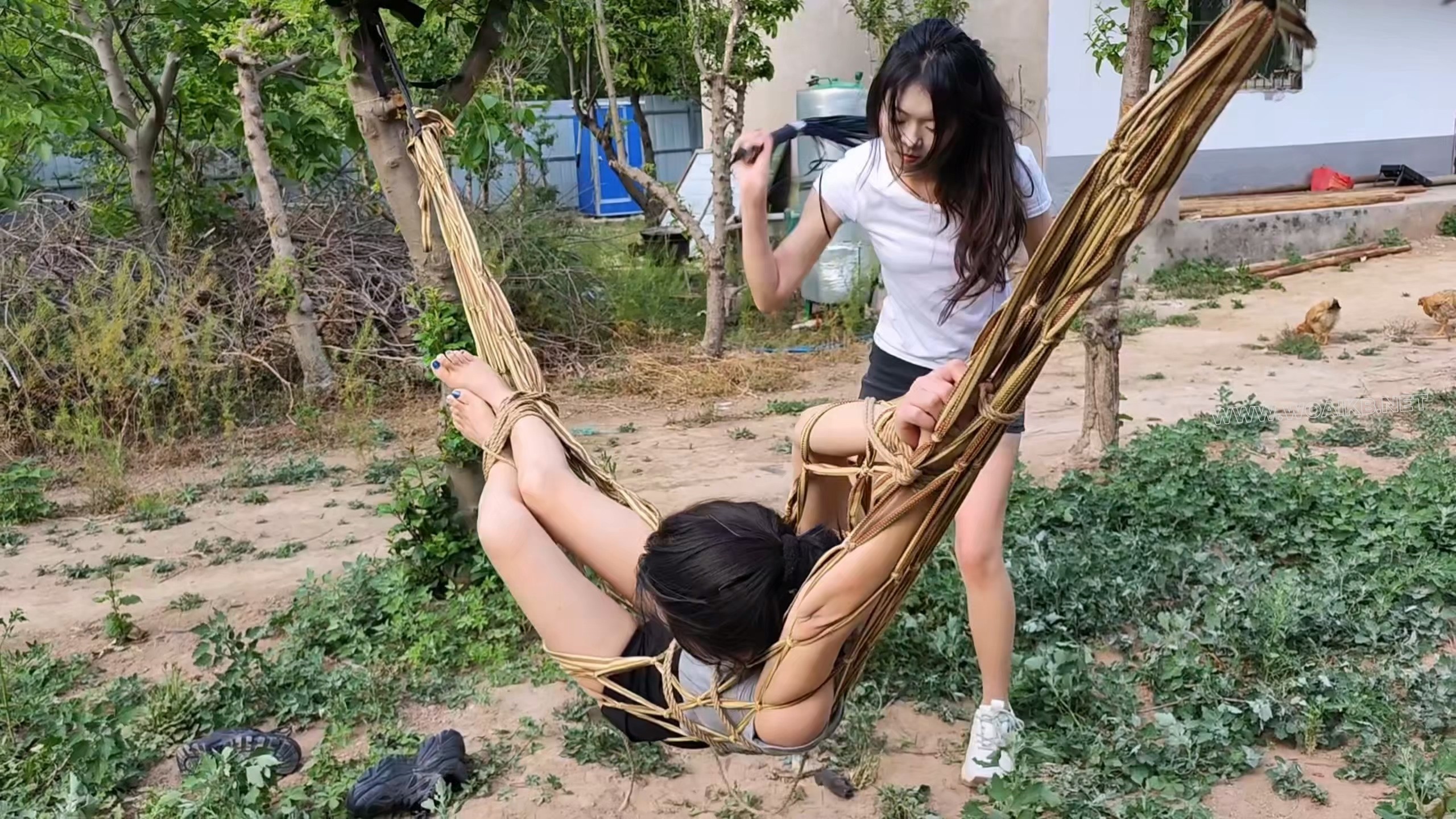 女斗三 预览图