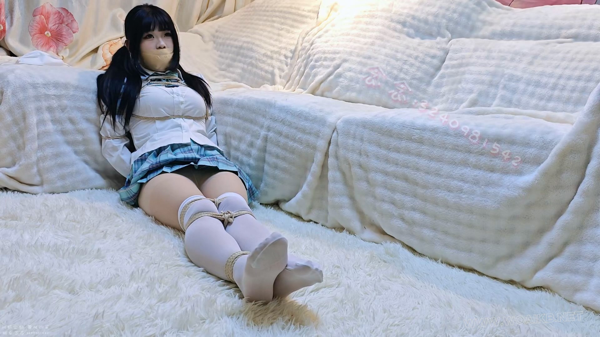 【念念】【定拍视频】好久不见的jk过膝袜 日式+并腿捆绑放置 袜子堵嘴胶带封嘴 预览图