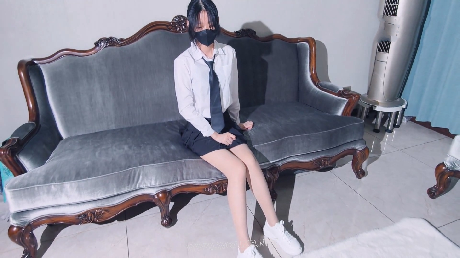 【咲希应聘淘宝模特 结果被黑心老板恶意欺负 还拍视频威胁】【足控福利】 预览图