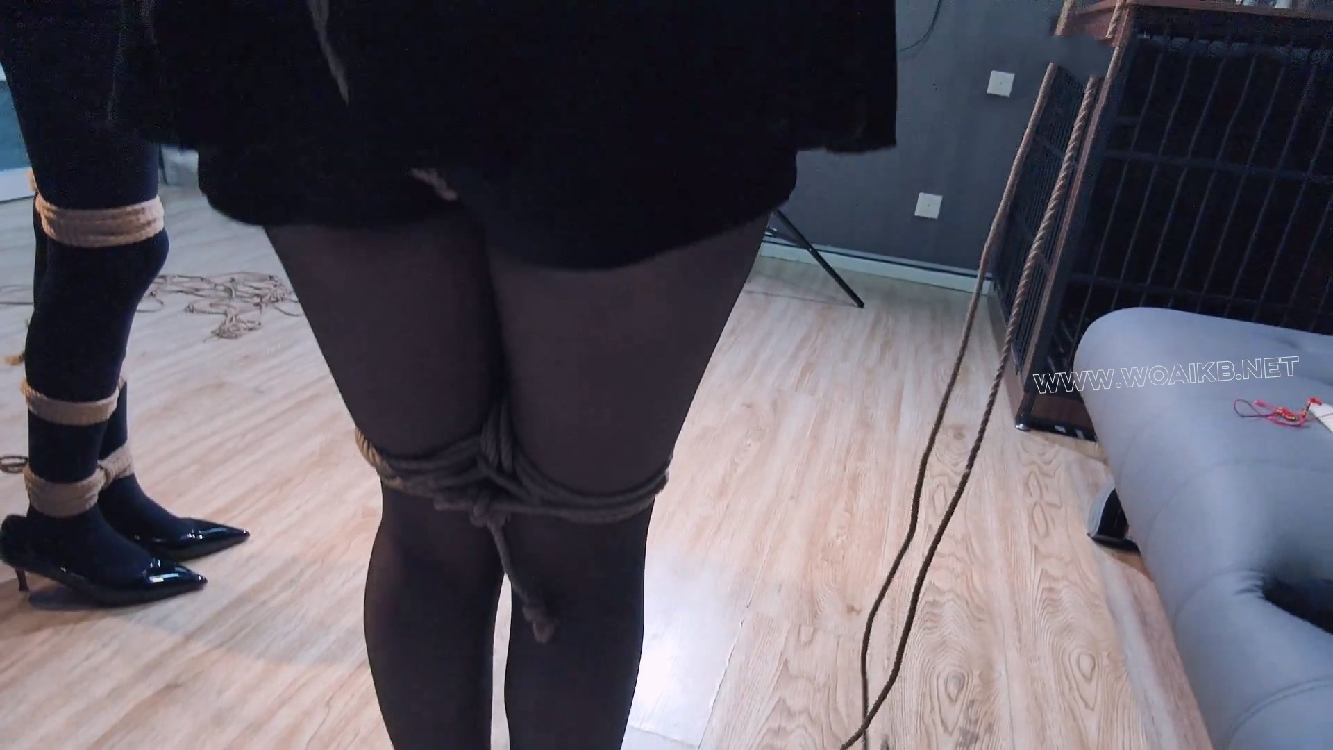 【妙妙X咲希】【女女互救 咲希走绳 震动棒QG 高跟鞋蹦跳 股绳走绳 】 预览图
