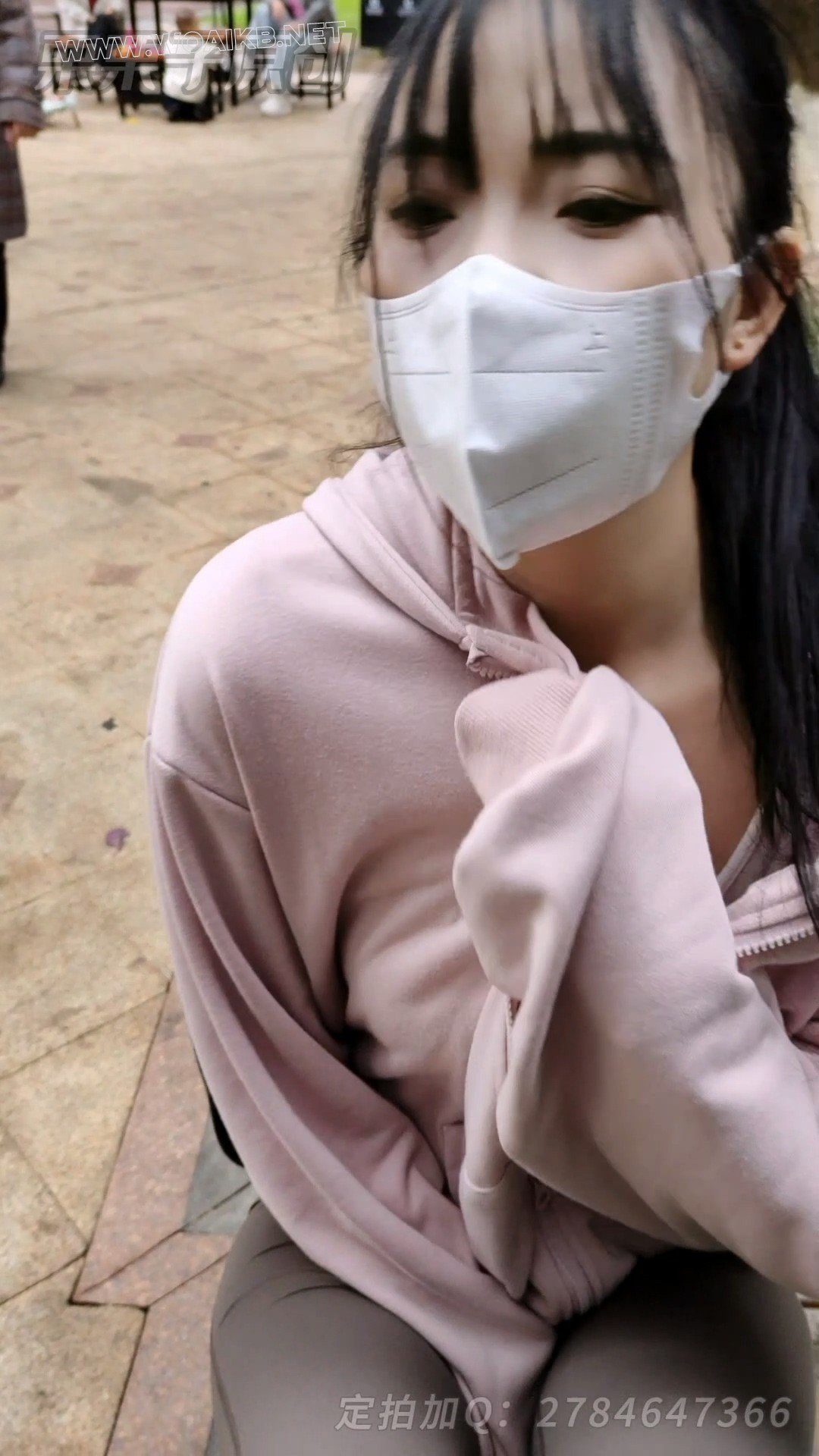 《搔首弄姿的女网红 02》 户外强高、户外调教、商场强高、公园强高、商业街强高、... 预览图
