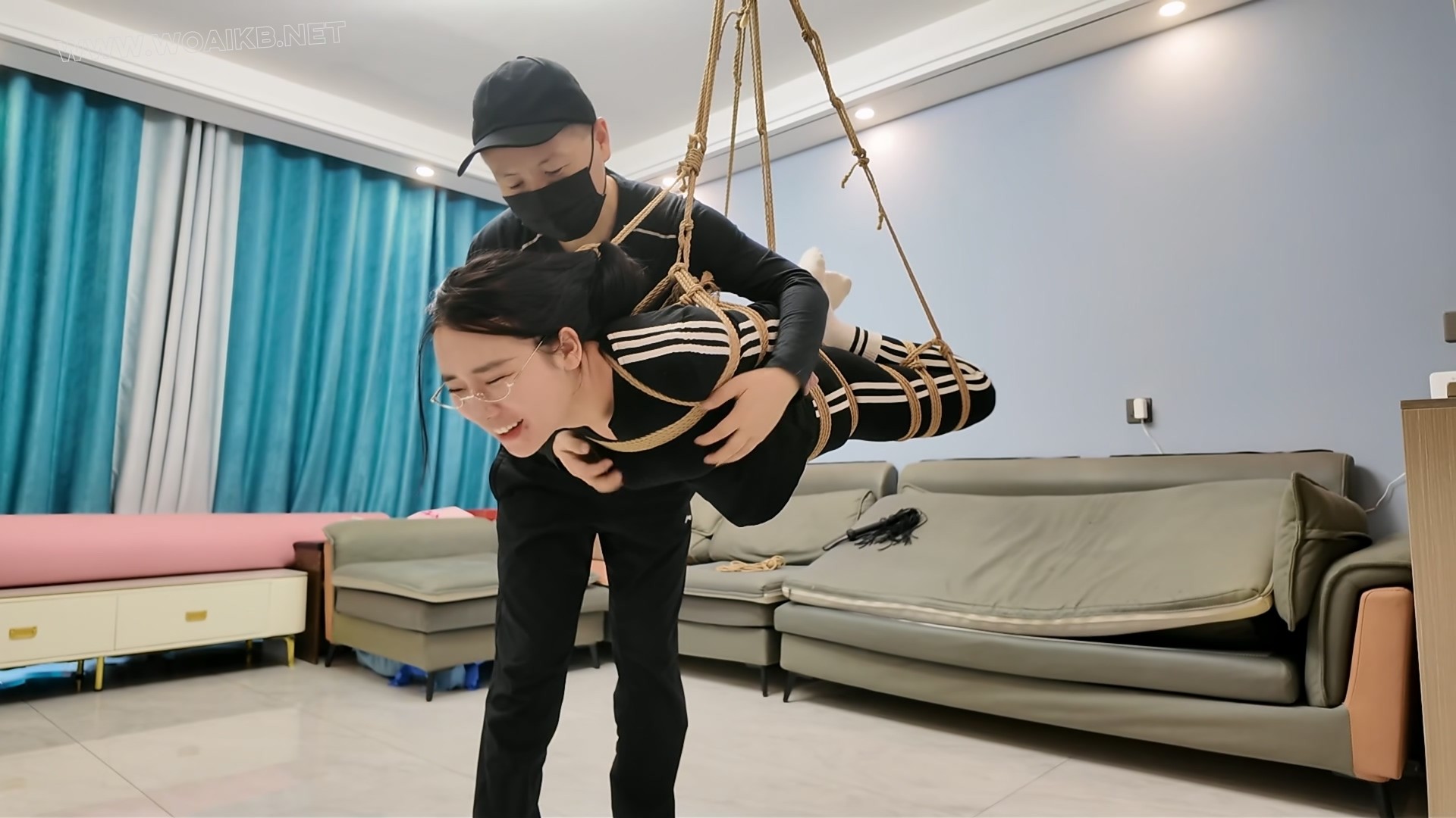 [失禁]空中飞人之十一下集 预览图