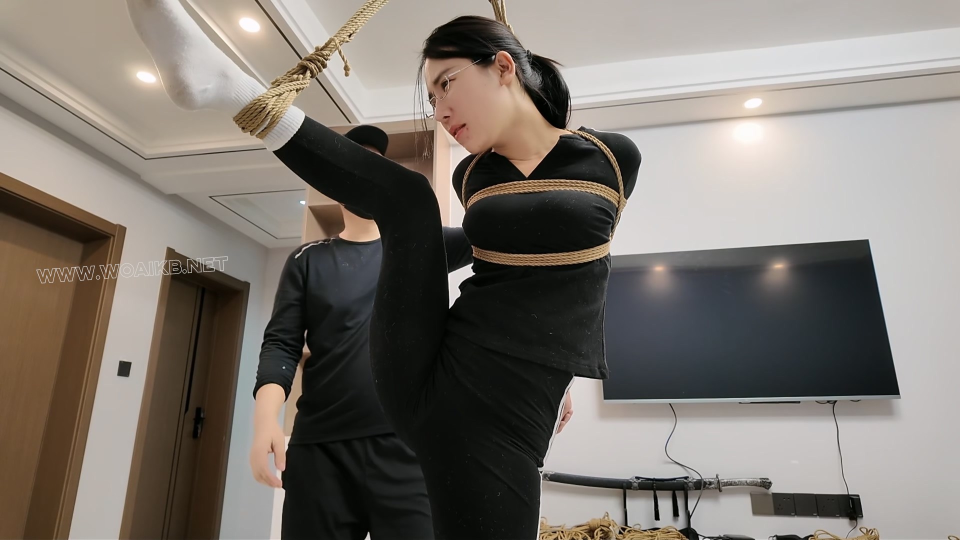 [失禁]空中飞人之十一下集 预览图