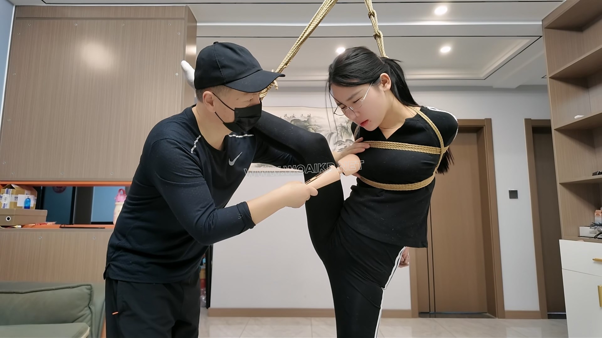 [失禁]空中飞人之十一下集 预览图