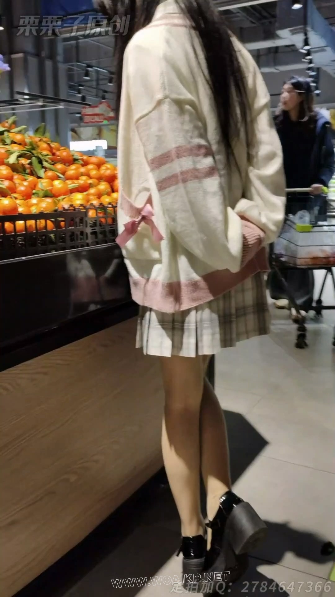 《被强制的妹妹 06》 户外强高、户外调教、带丁丁逛超市买奶茶，户外餐厅强高、户... 预览图