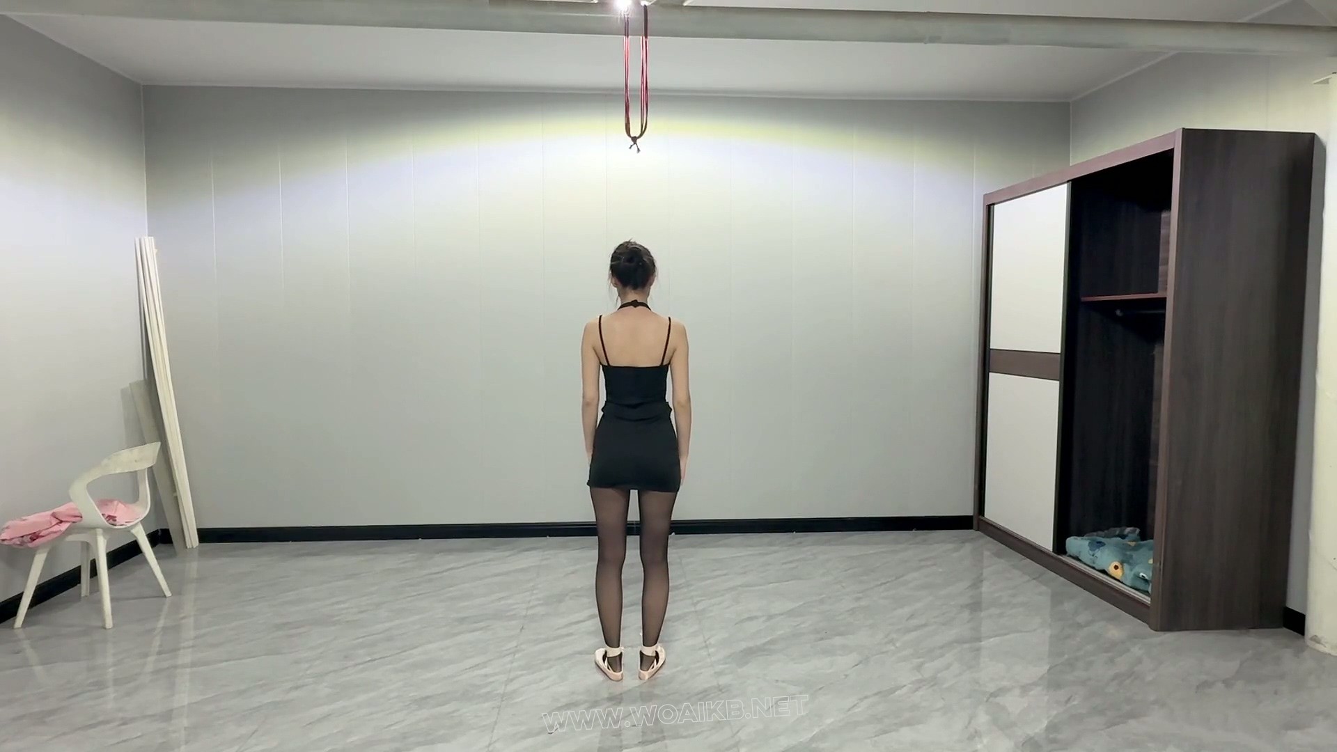 足尖调教（虐足极限后手观音） 封面图