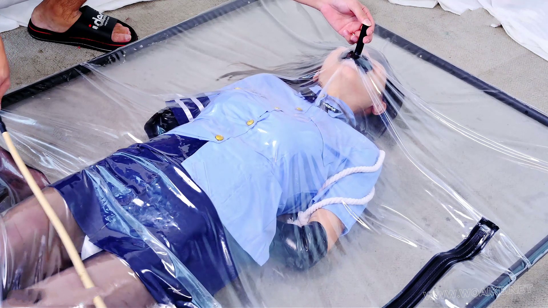 小女景的真空监狱 剧情片 女景 真空 呼吸空质 强膏 拘束放置 预览图
