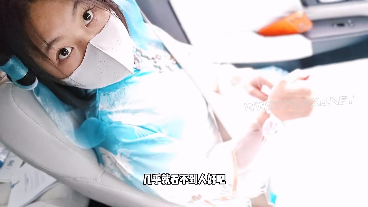馨馨Cosplay西施出去玩,她非要再台球上碾压我一次,没办法只好让她穿着贝贝开着失控... 预览图