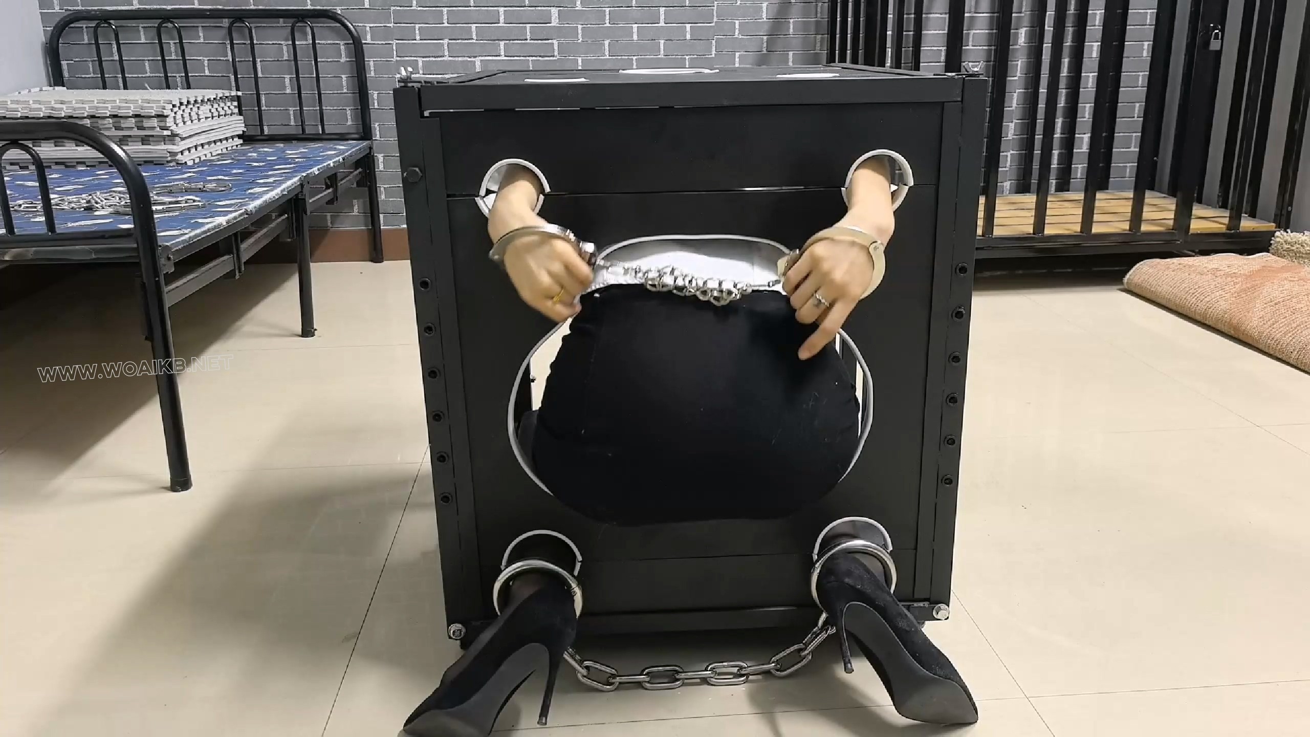 囚笼玩法展示及捆绑 预览图