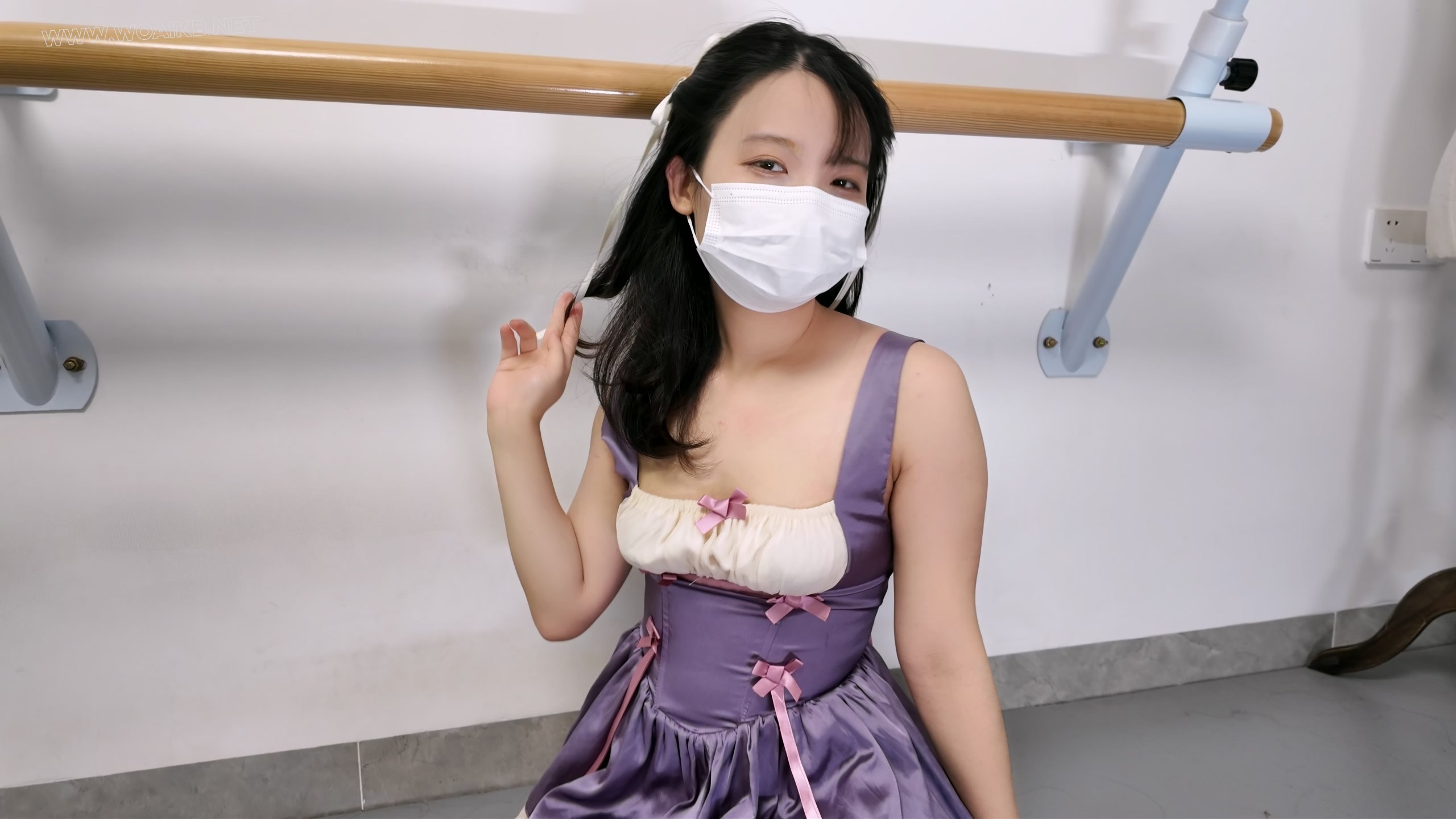 《我和女友的赌局》- 海砂——兔女郎超诱惑互动 单脚吊+K9窒息 预览图