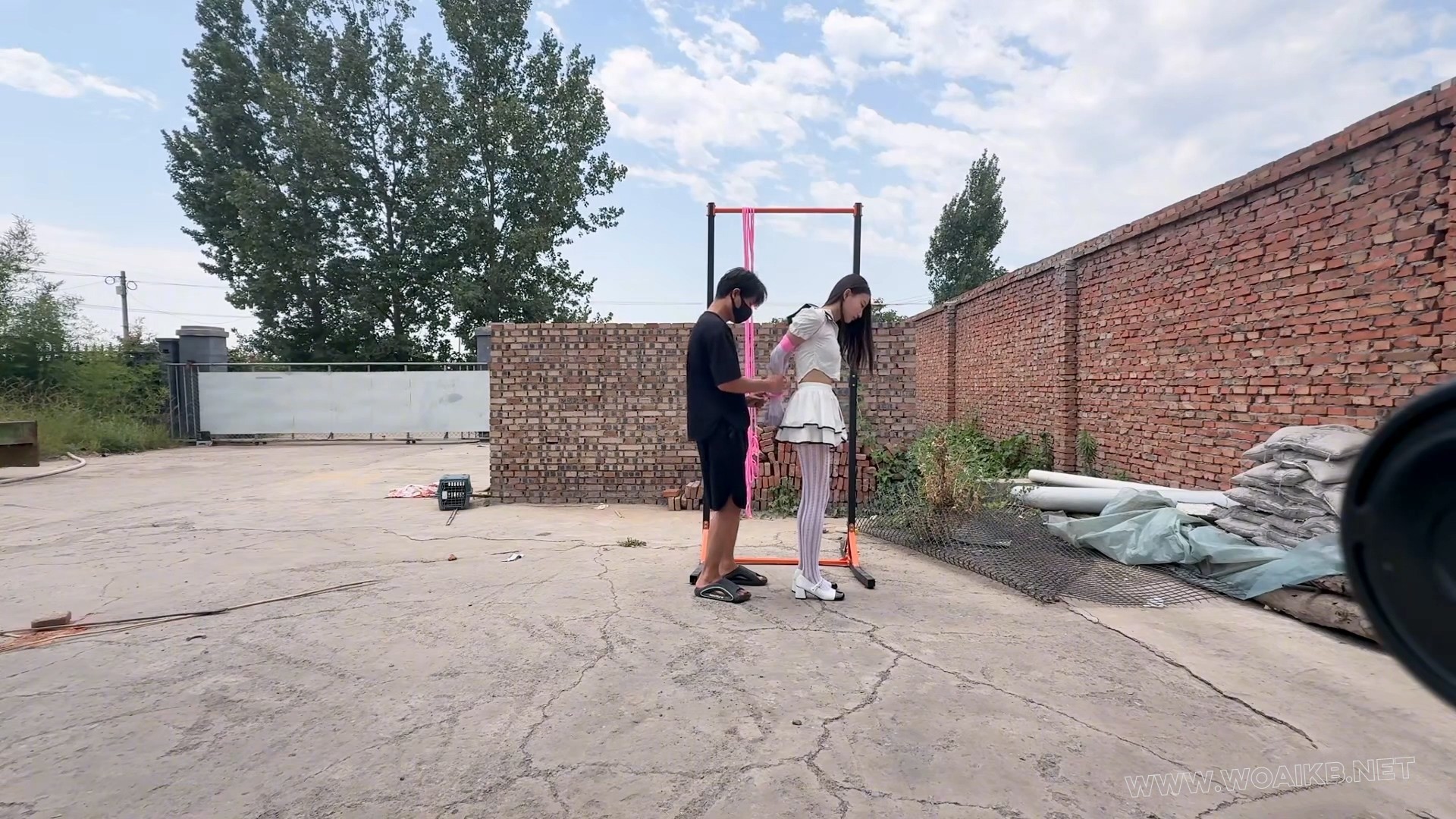 户外调教白丝嫩妹强高 预览图