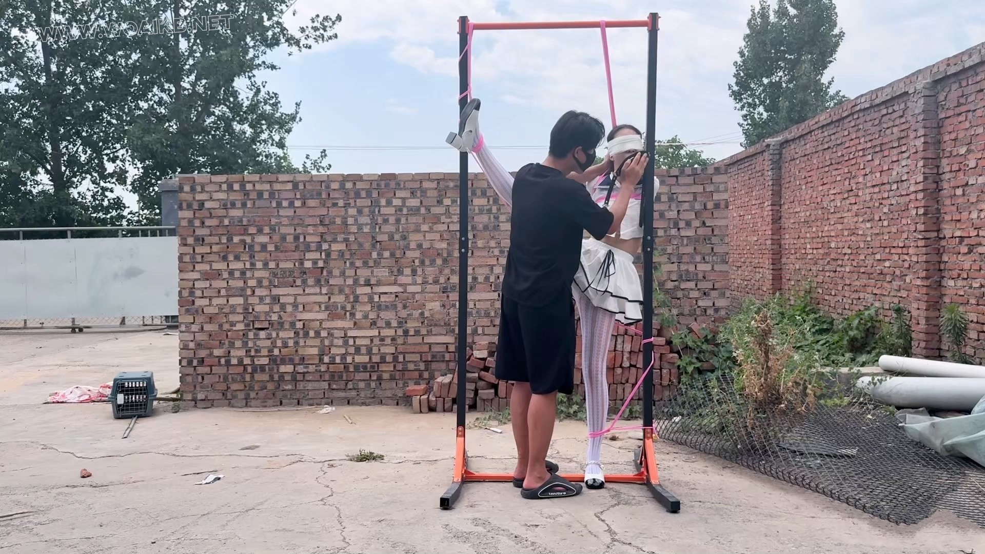 户外调教白丝嫩妹强高 预览图