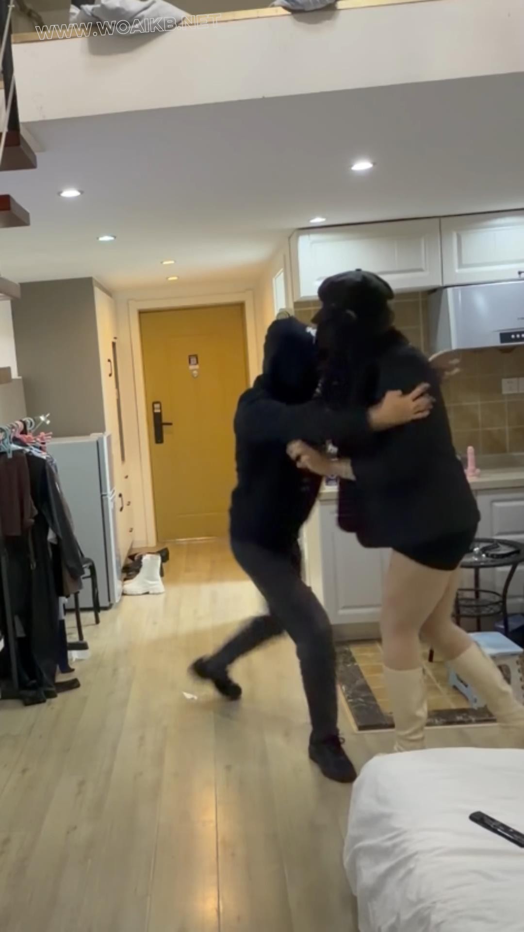 失败的任务之白靴女侦探被杀~多元素剧情片，打肚子+踢裆+ 预览图 8