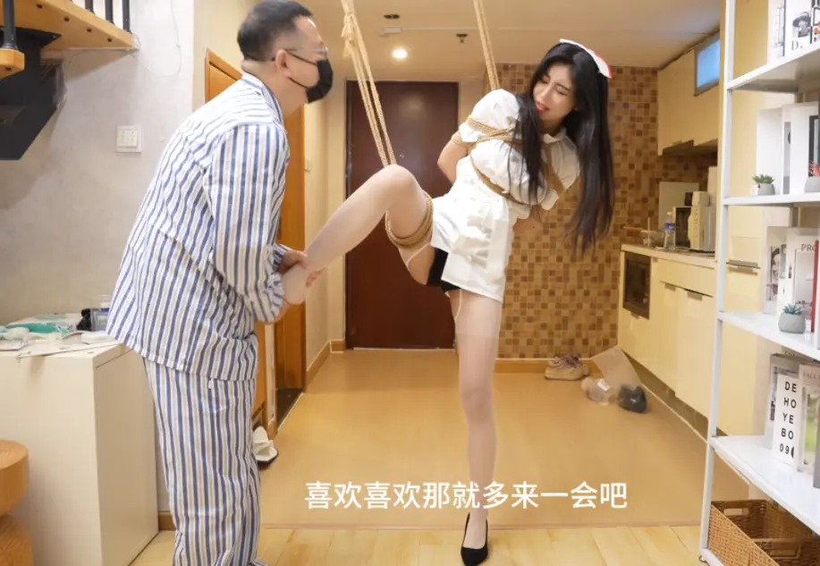 定拍官官之护士官的秘密 预览图