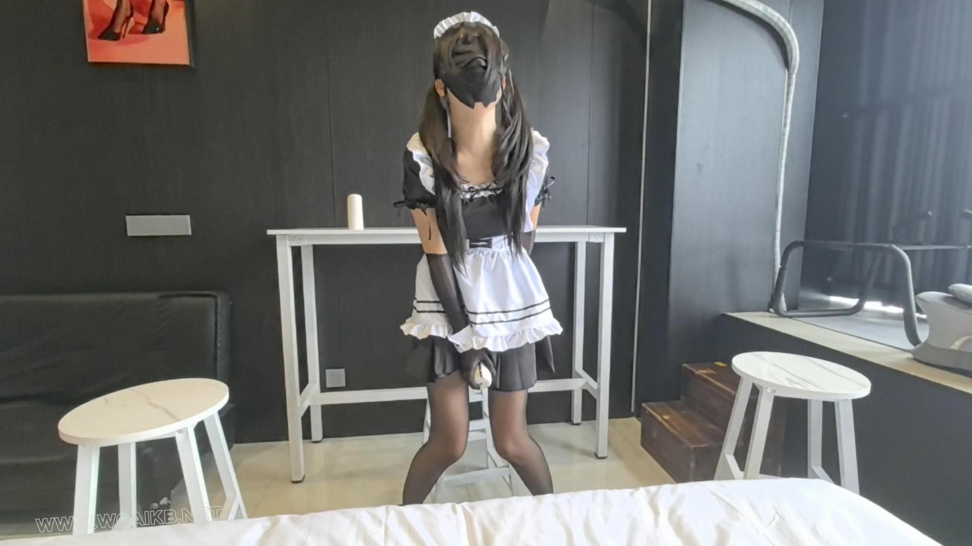 ◤暴走的小萝莉◢利用P机等道具制作娇喘呻吟，用她自己的 预览图