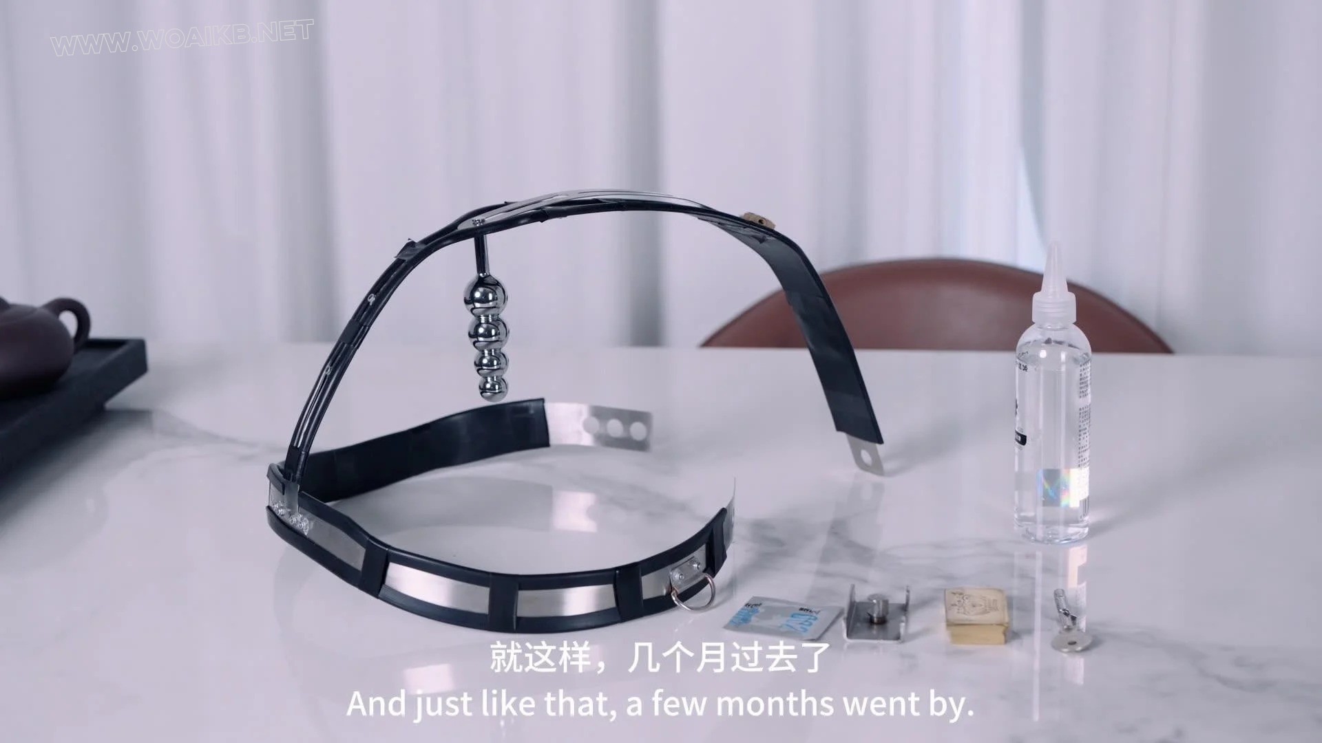 代替宠物的人妻护理（第四集）明面上的陪伴，暗地里越来 预览图
